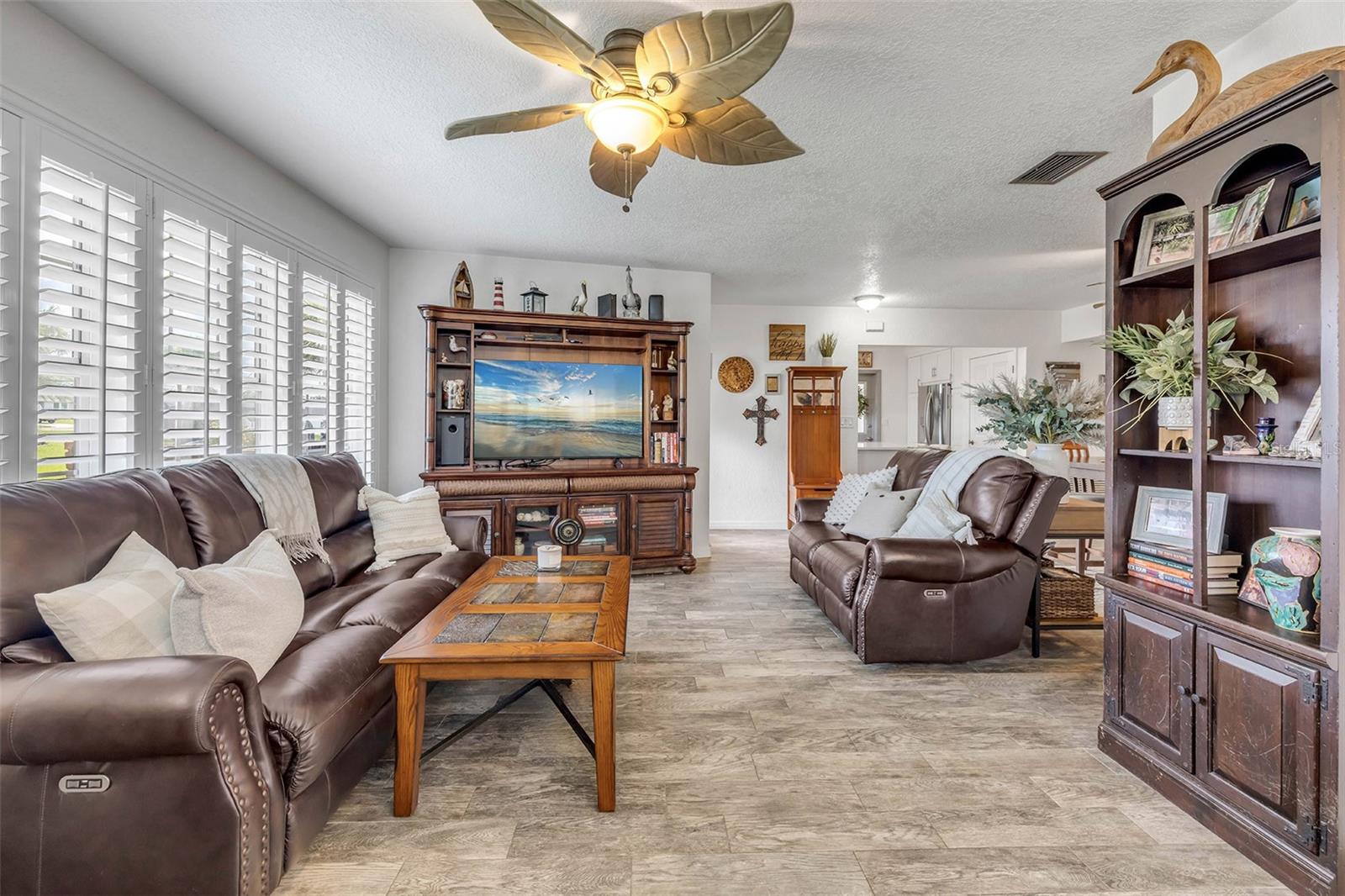 201 S Venetian Way Property Photo 11