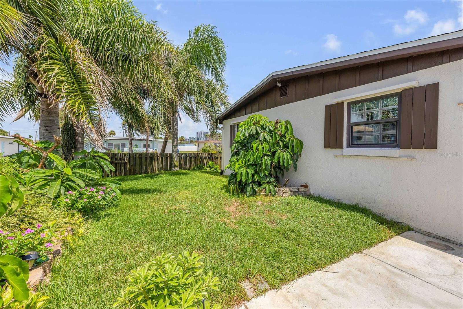 201 S Venetian Way Property Photo 43
