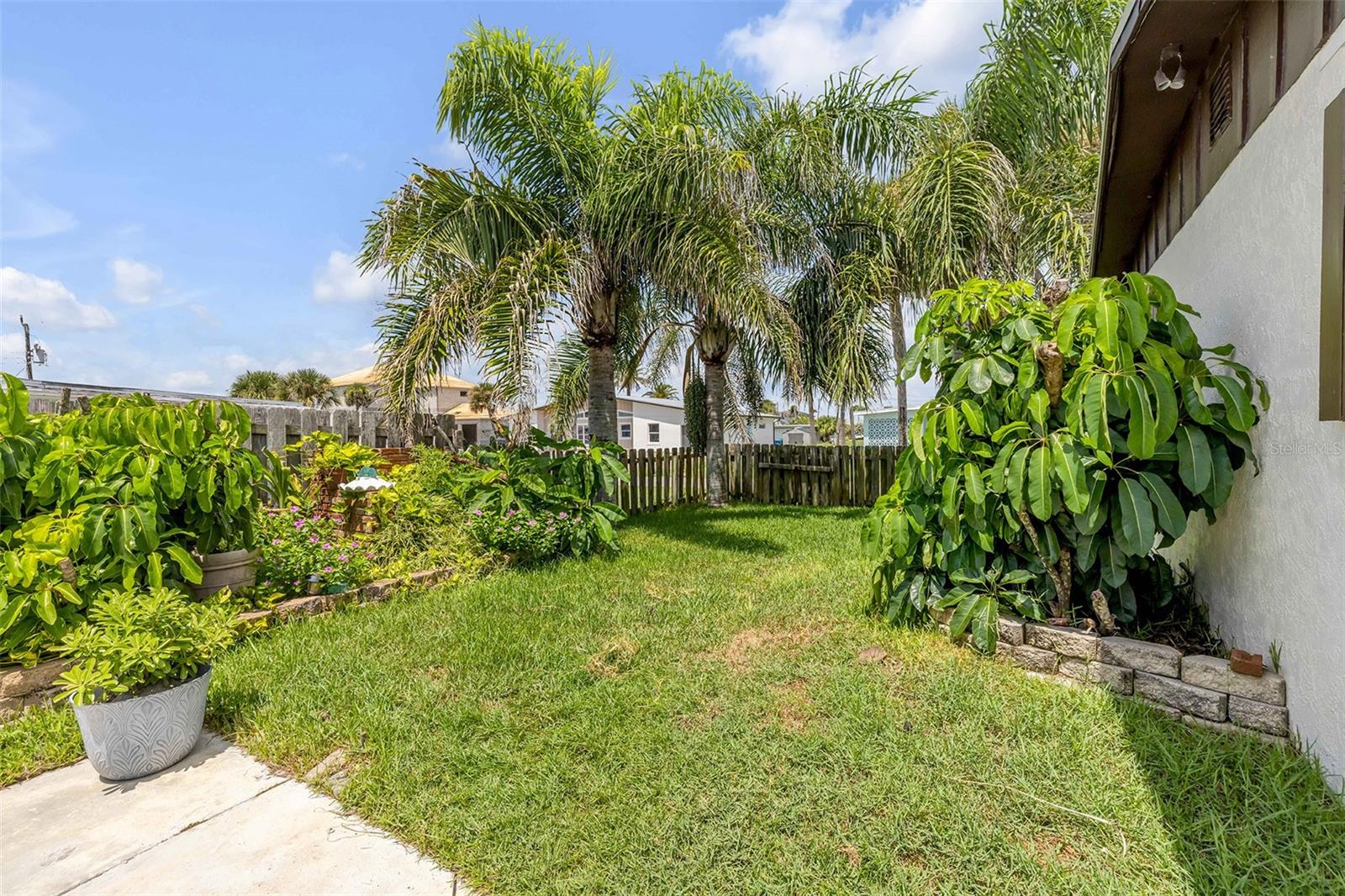 201 S Venetian Way Property Photo 44