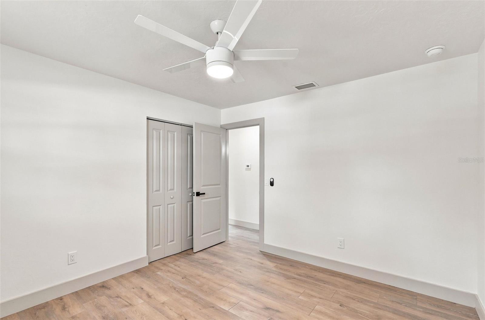 1914 Sabal Palm Dr Property Photo 22