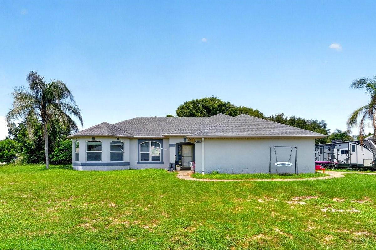 800 Coltra Ln Property Photo 1