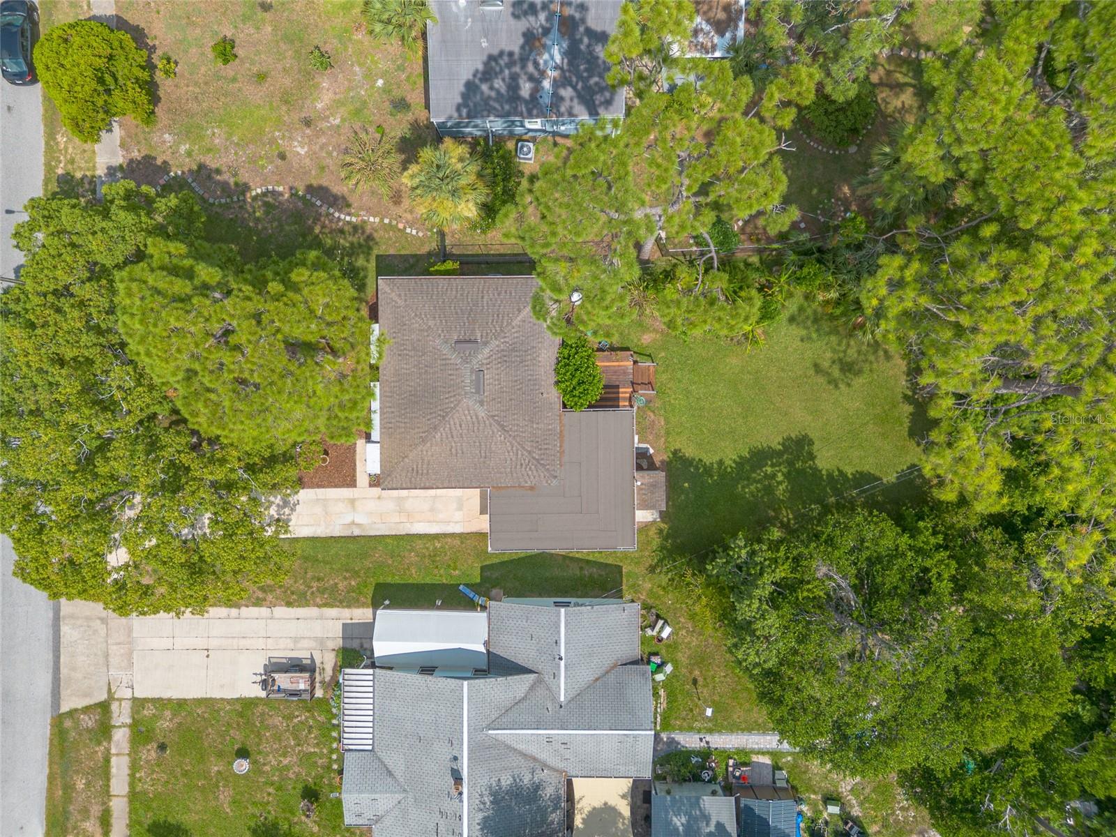 841 Cordova Ave Property Photo 34