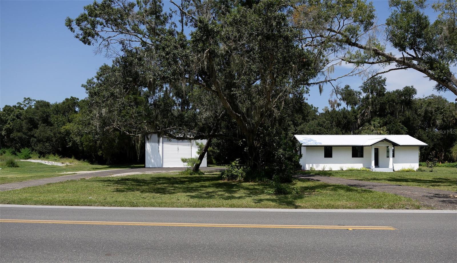2463 Pioneer Trl Property Photo 33