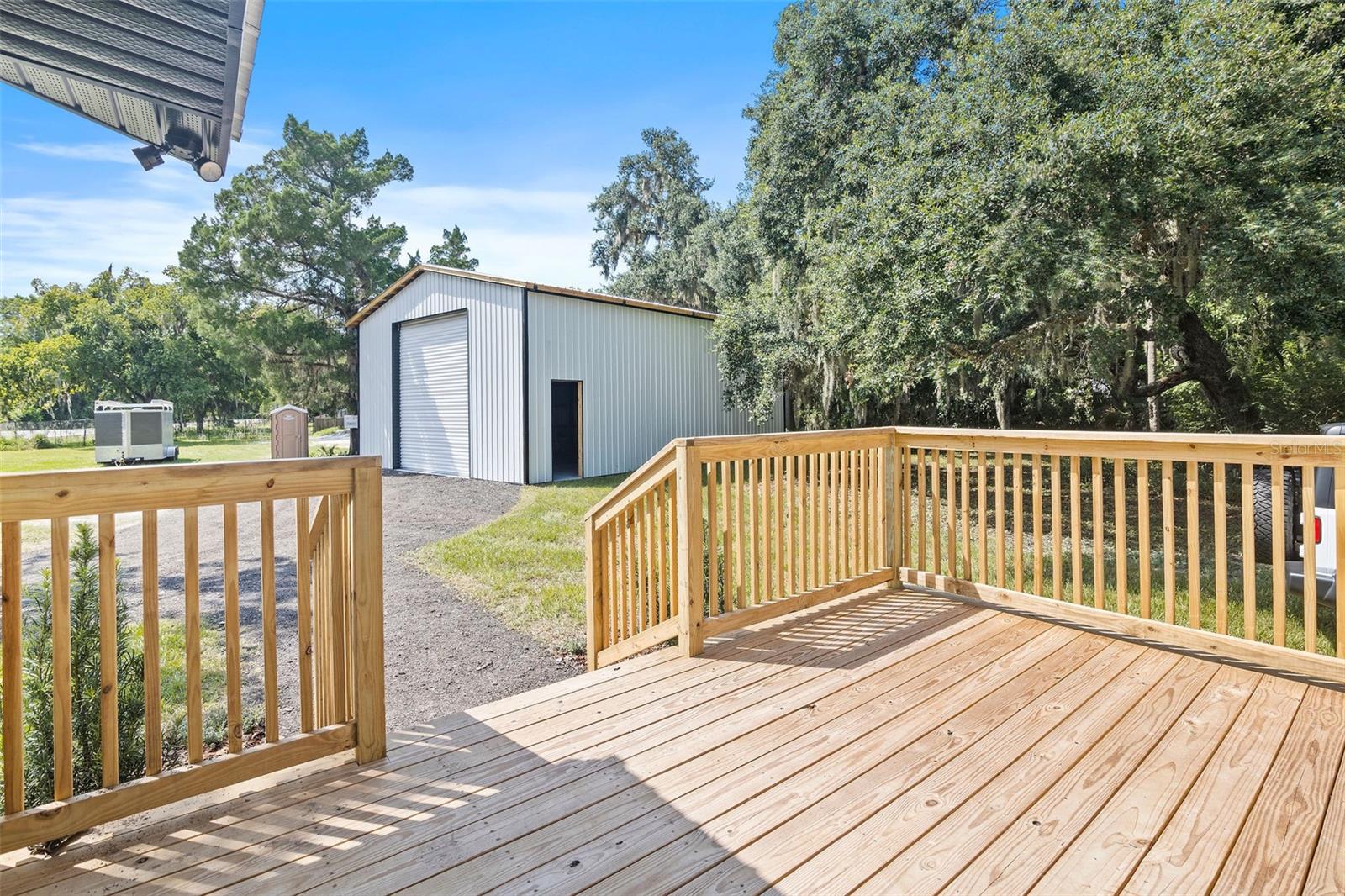 2463 Pioneer Trl Property Photo 37