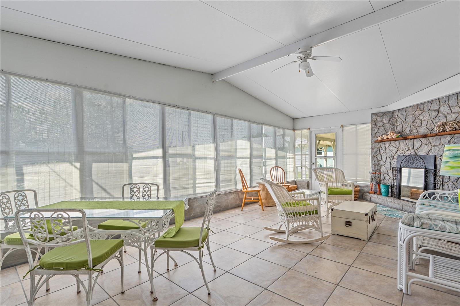 286 Randle Ave Property Photo 35