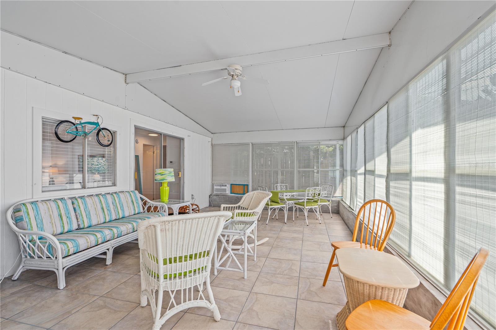 286 Randle Ave Property Photo 36