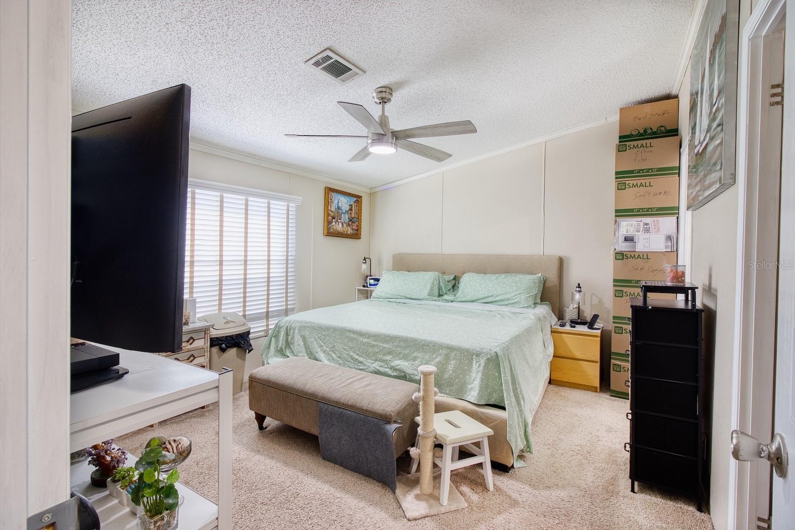 2201 S Ridgewood Ave #28 Property Photo 11