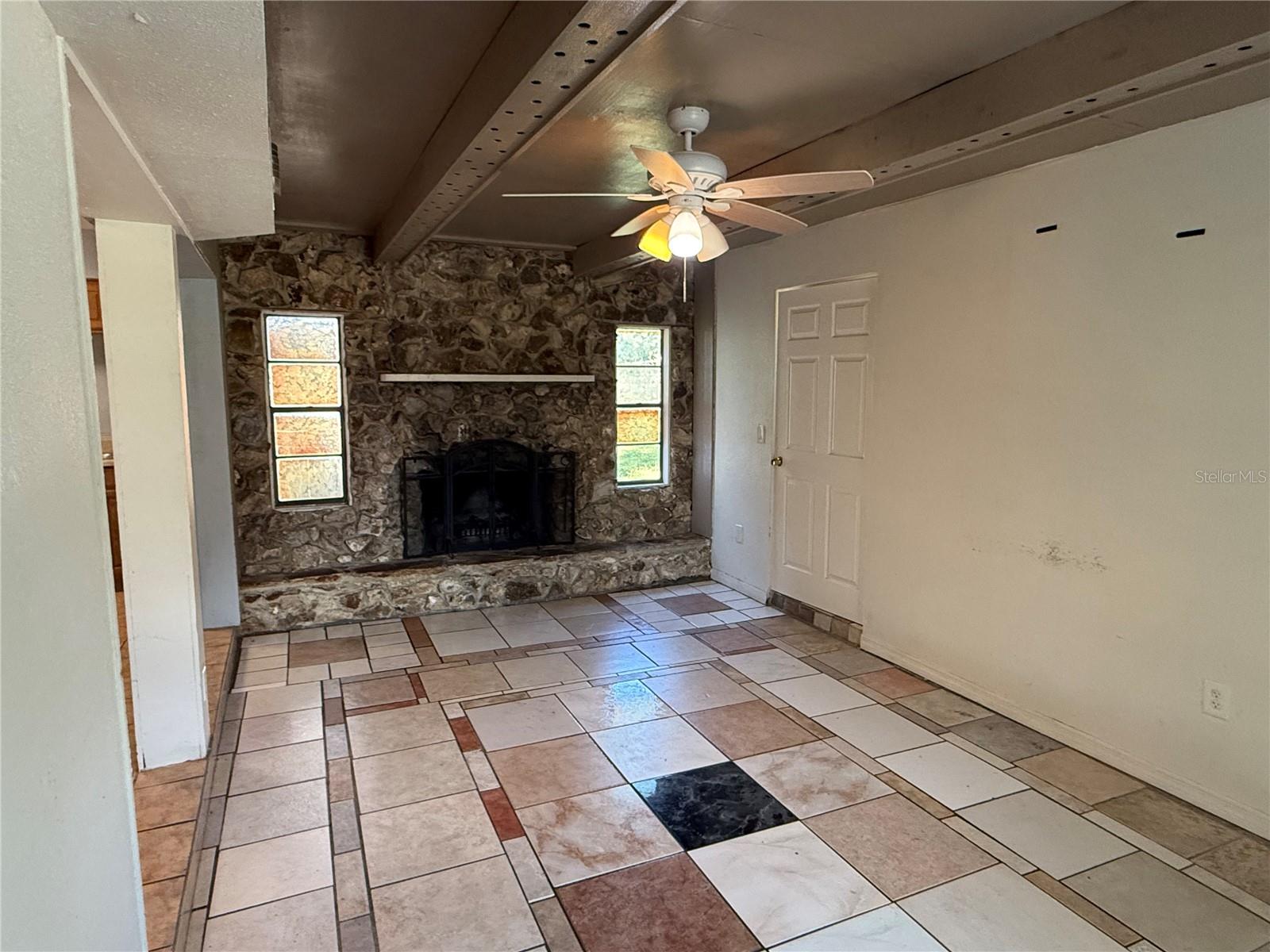 3306 Yule Tree Dr Property Photo 6