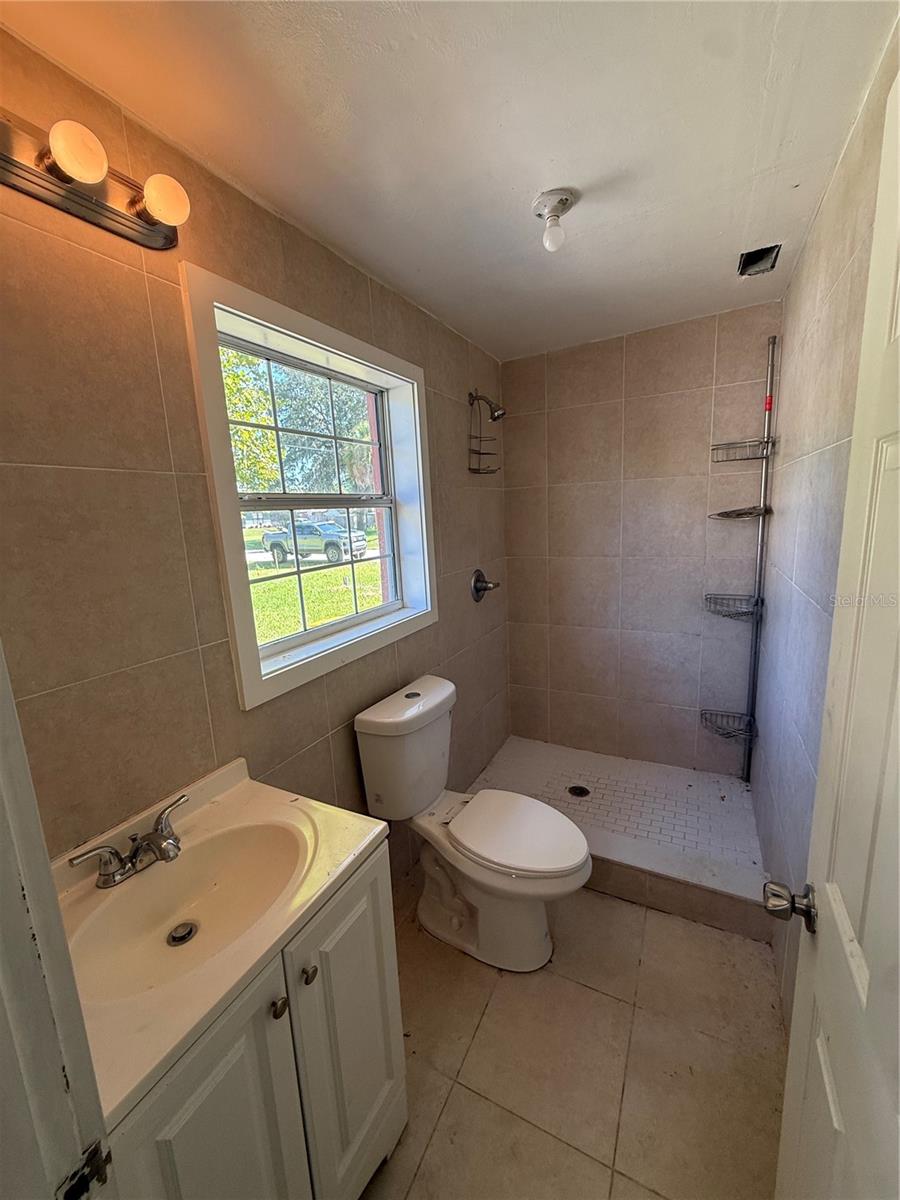 3306 Yule Tree Dr Property Photo 9