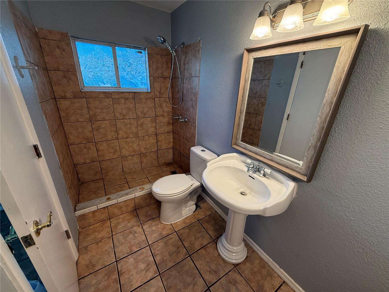 3306 Yule Tree Dr Property Photo 17
