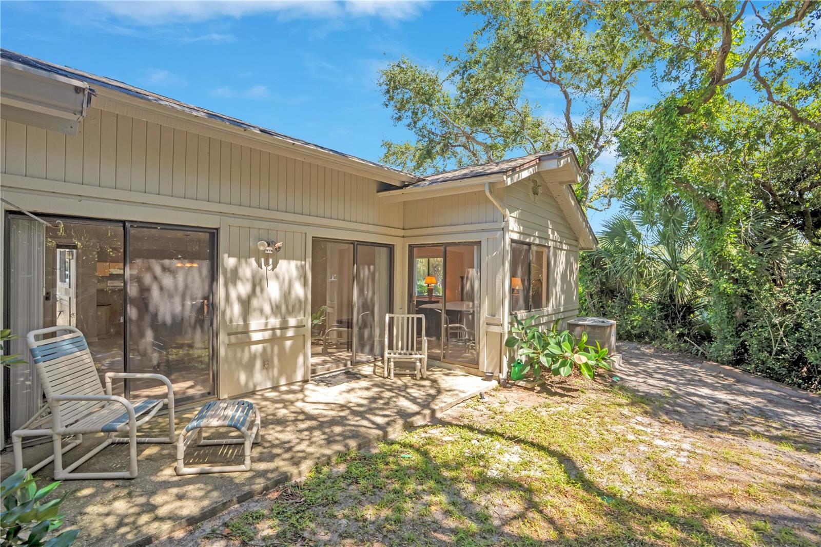 4340 Sea Mist Dr Property Photo 22