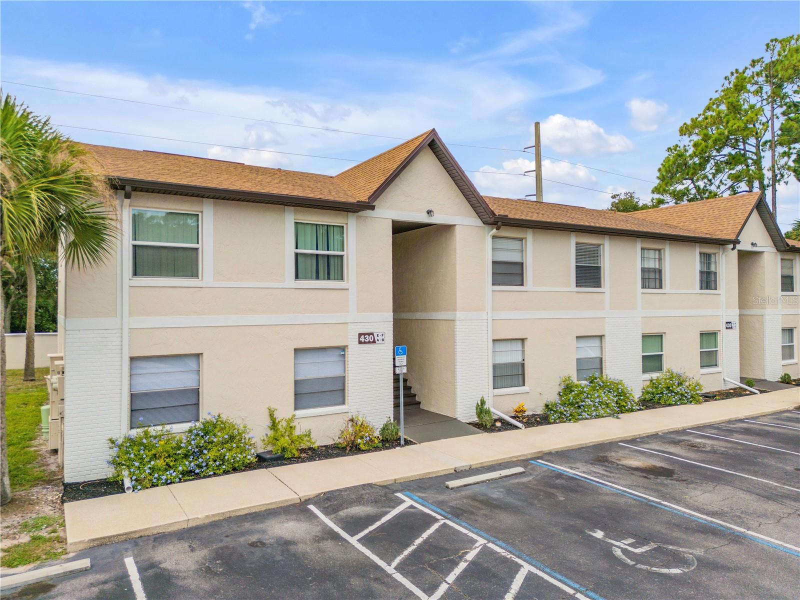 430 Banana Cay Dr #a Property Photo 3