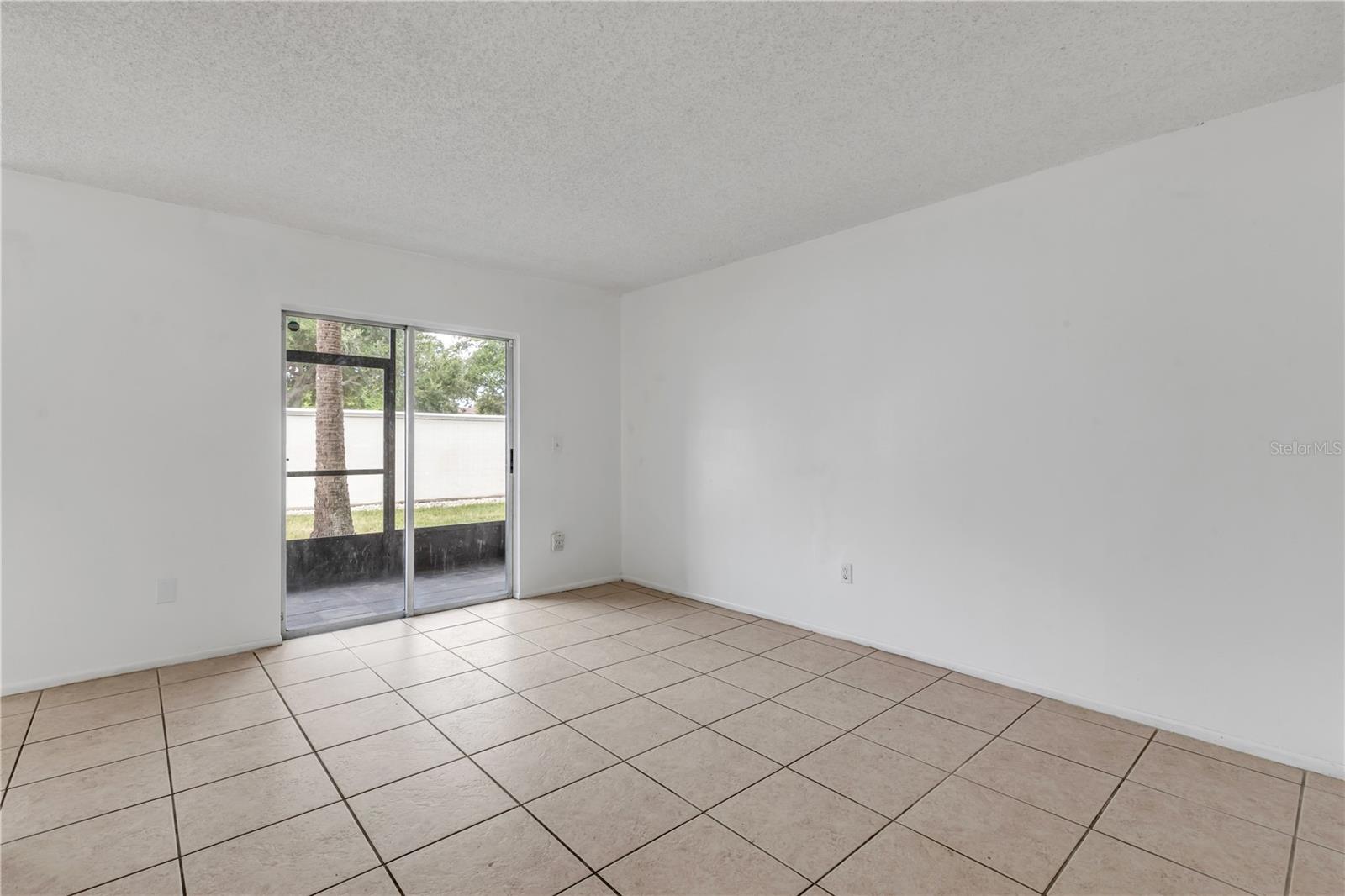 430 Banana Cay Dr #a Property Photo 5