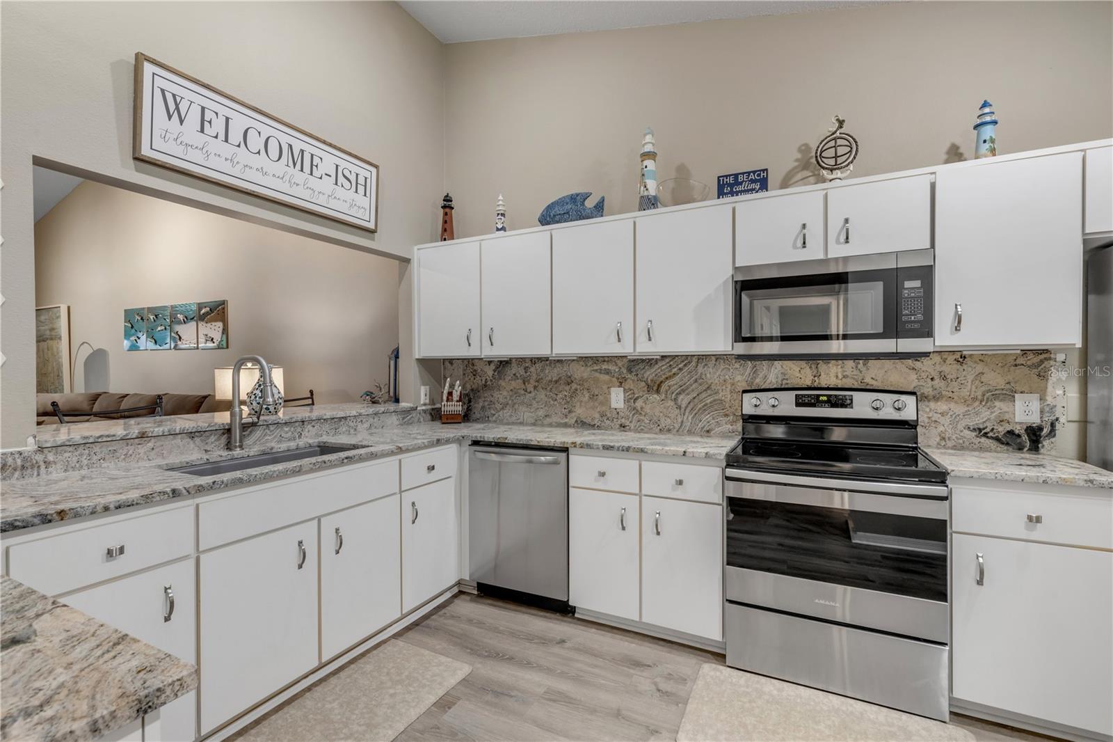 2016 Cornell Pl Property Photo 9