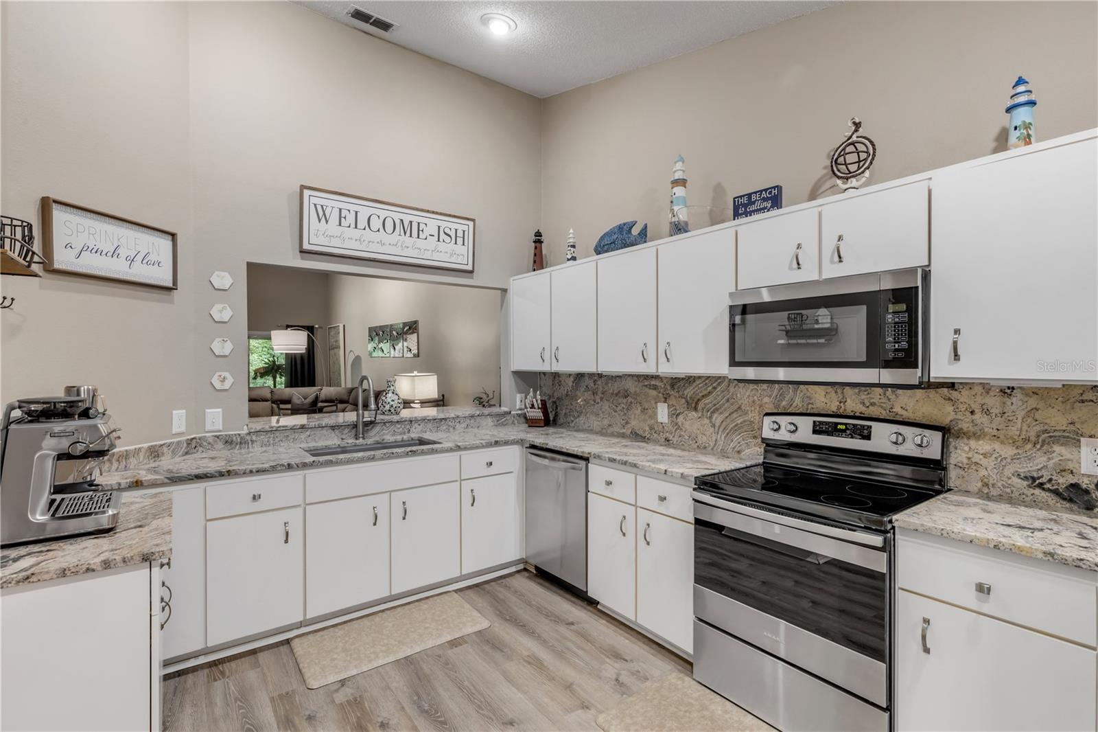 2016 Cornell Pl Property Photo 11