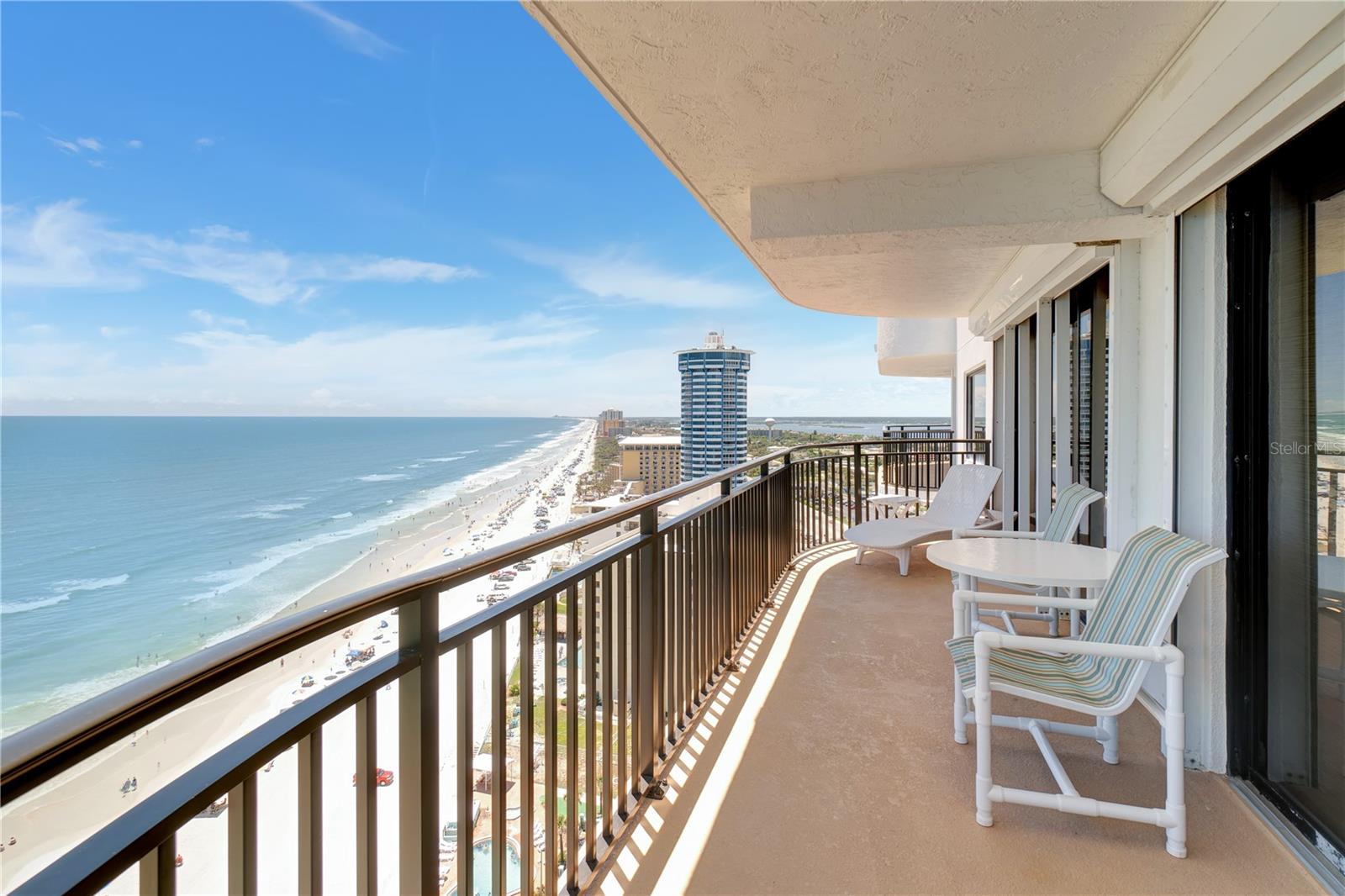 2555 S Atlantic Ave #ph-4 Property Photo 3