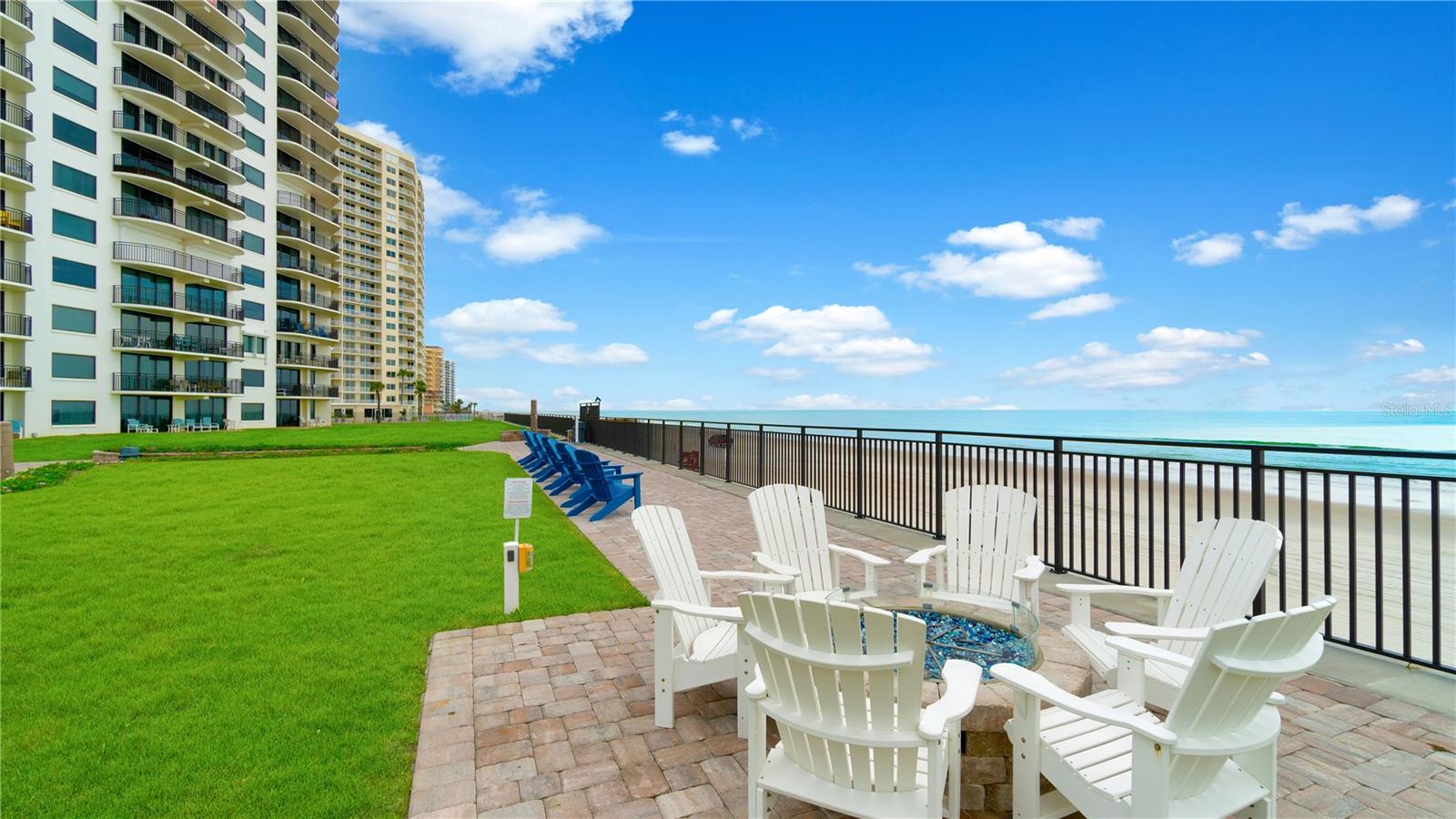 2555 S Atlantic Ave #ph-4 Property Photo 28
