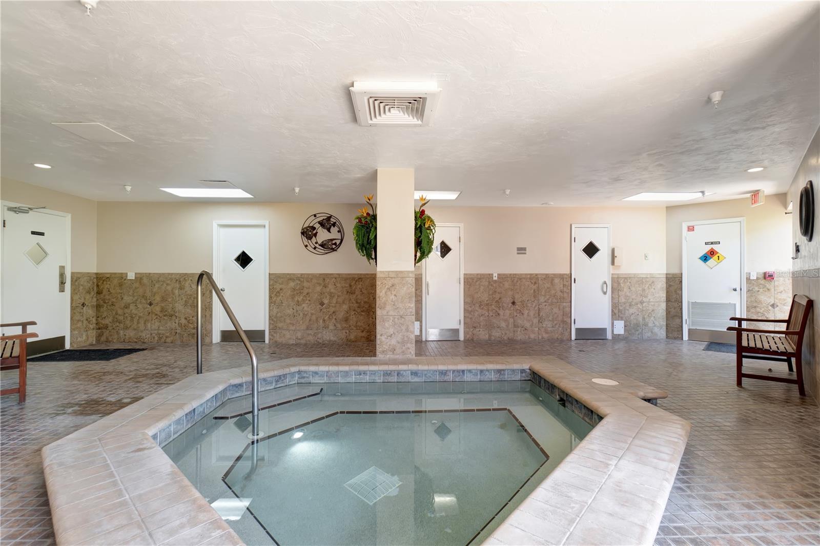 2555 S Atlantic Ave #ph-4 Property Photo 34
