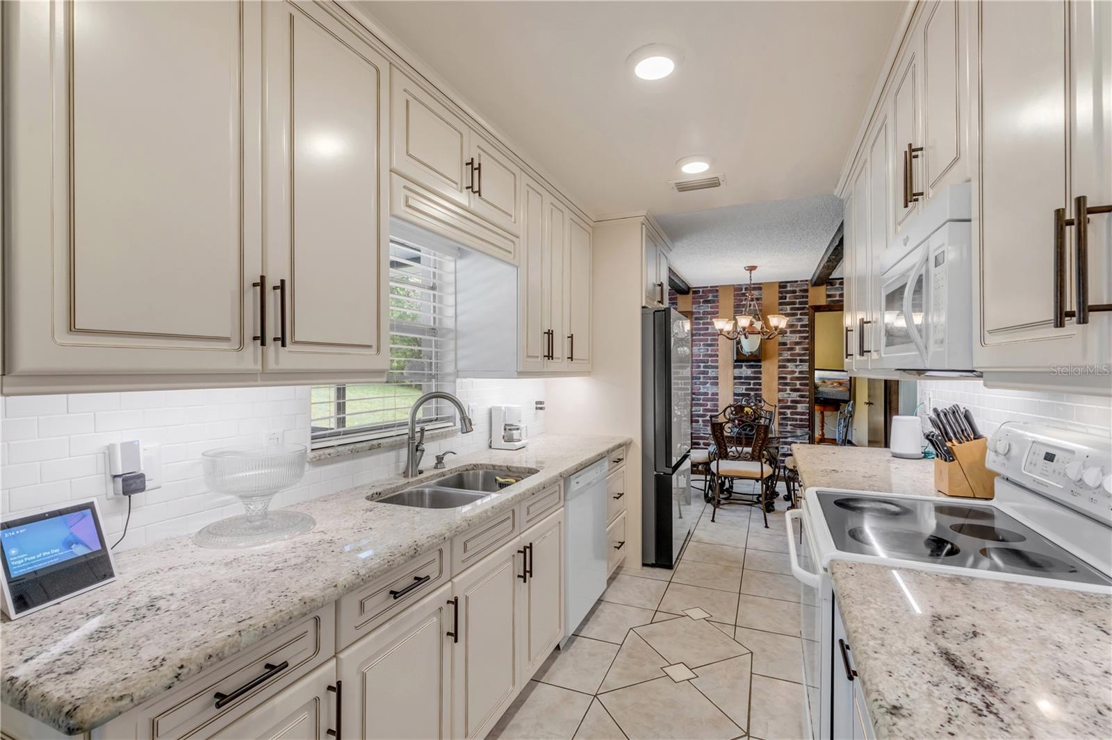 802 Sylvia Dr Property Photo 17