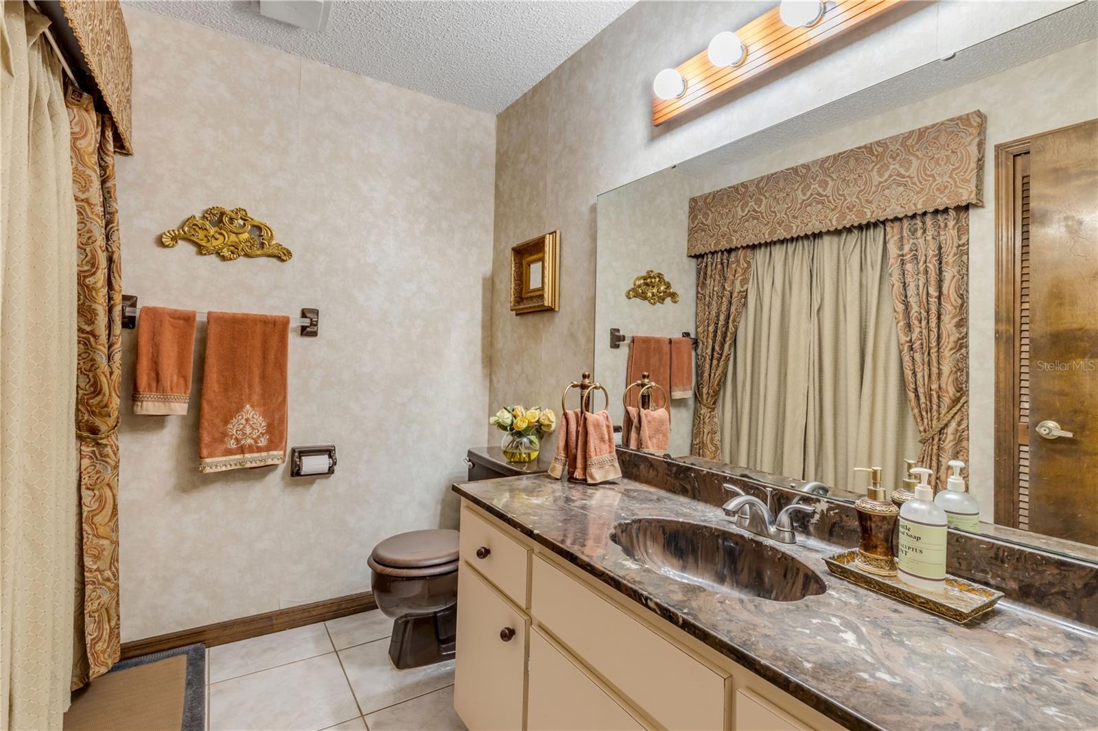 802 Sylvia Dr Property Photo 32