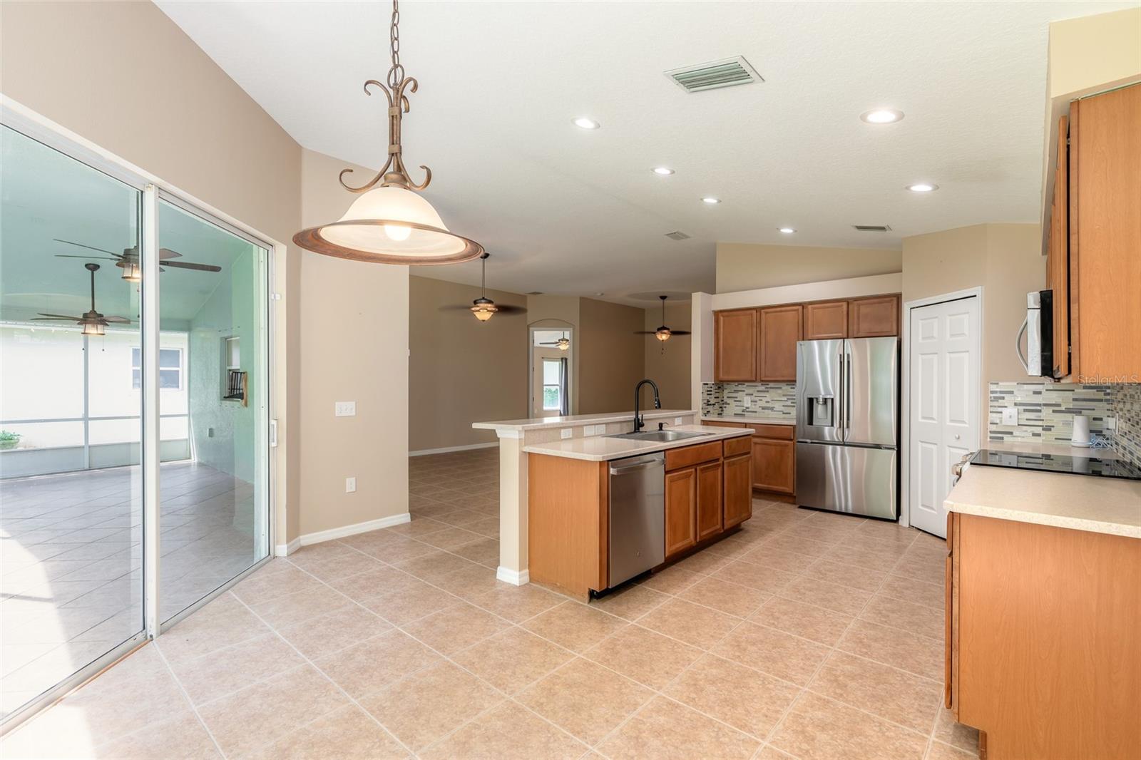 604 Coral Trace Blvd Property Photo 14