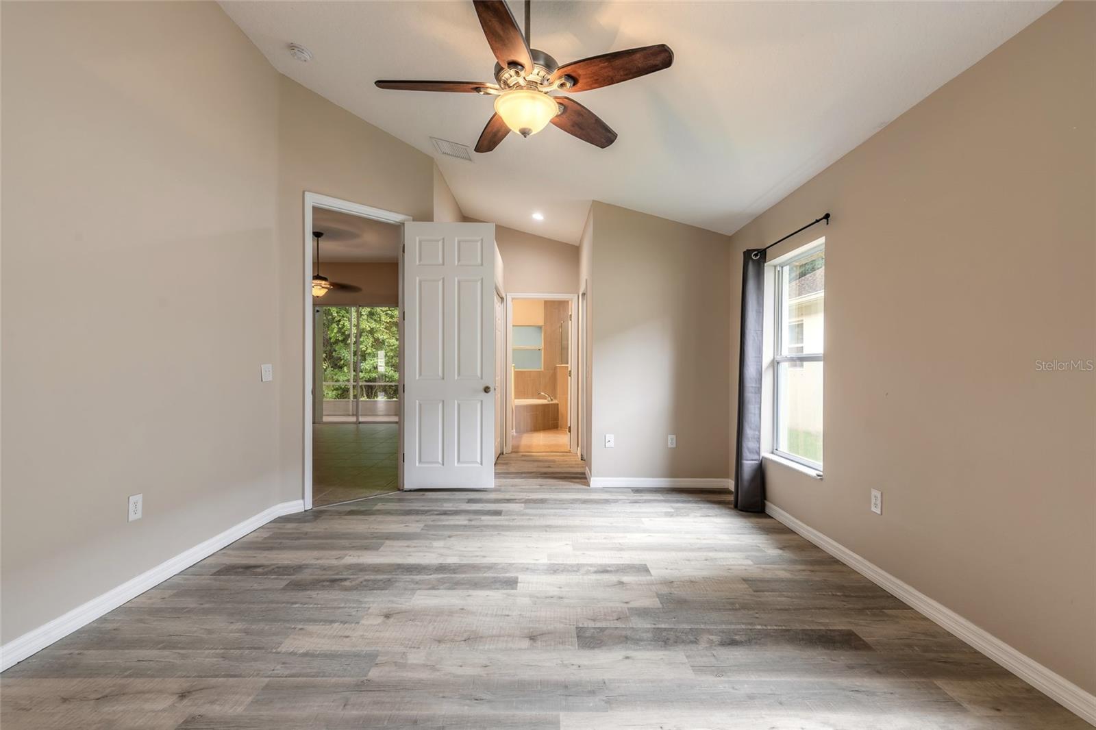 604 Coral Trace Blvd Property Photo 27
