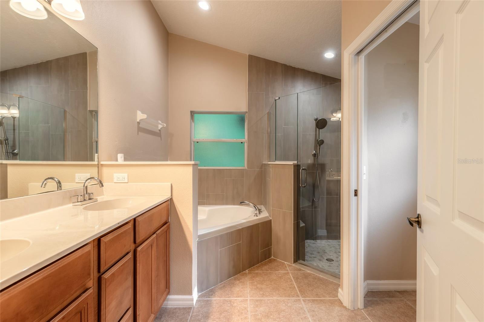 604 Coral Trace Blvd Property Photo 29