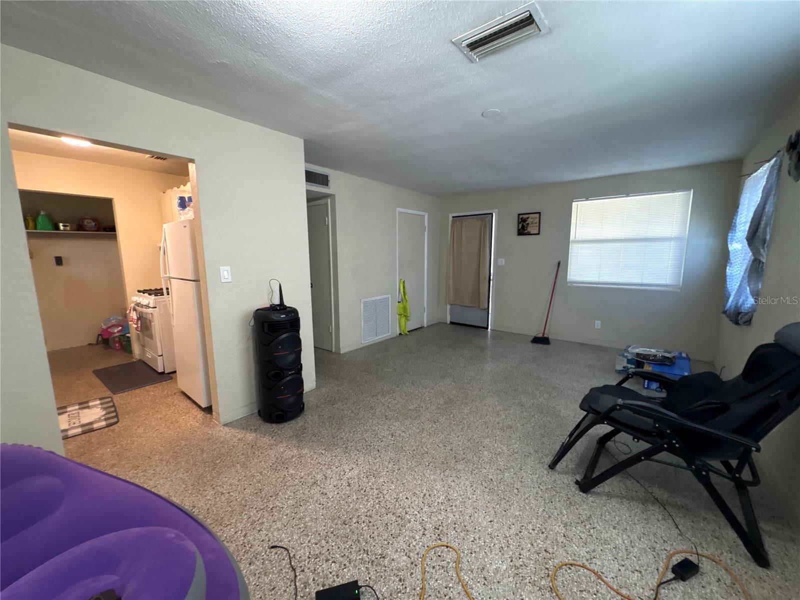 532 S Caroline St Property Photo 7