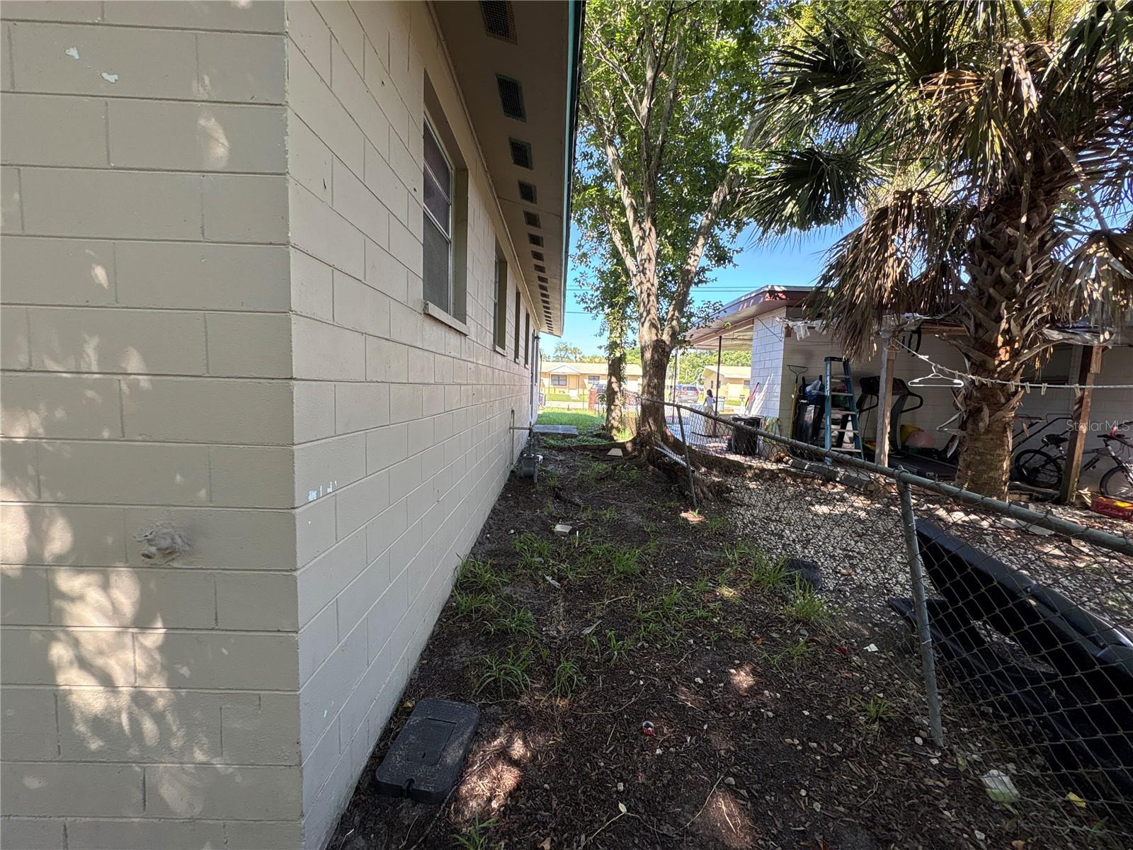 532 S Caroline St Property Photo 11