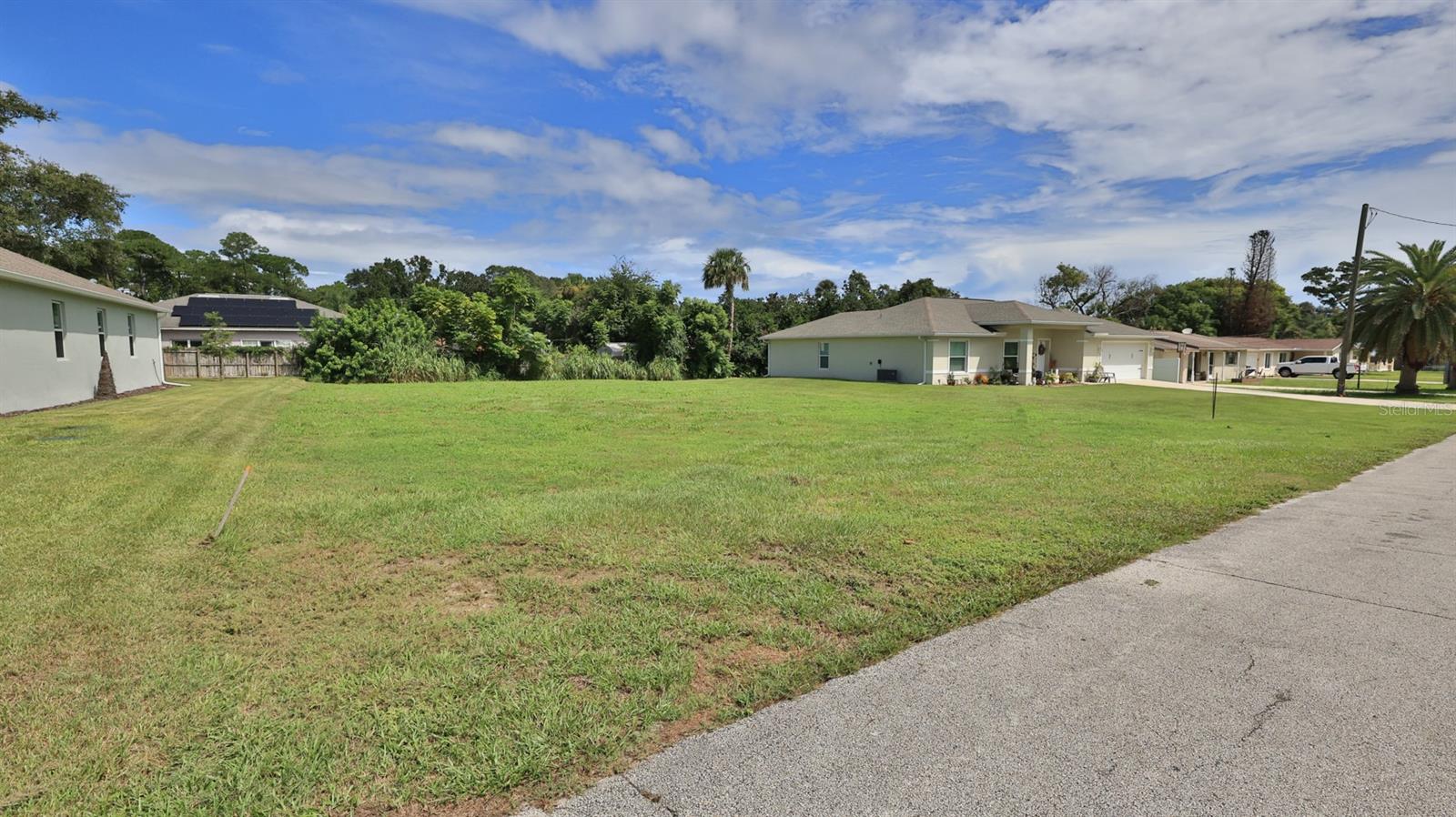 123 S Cory Dr Property Photo 2