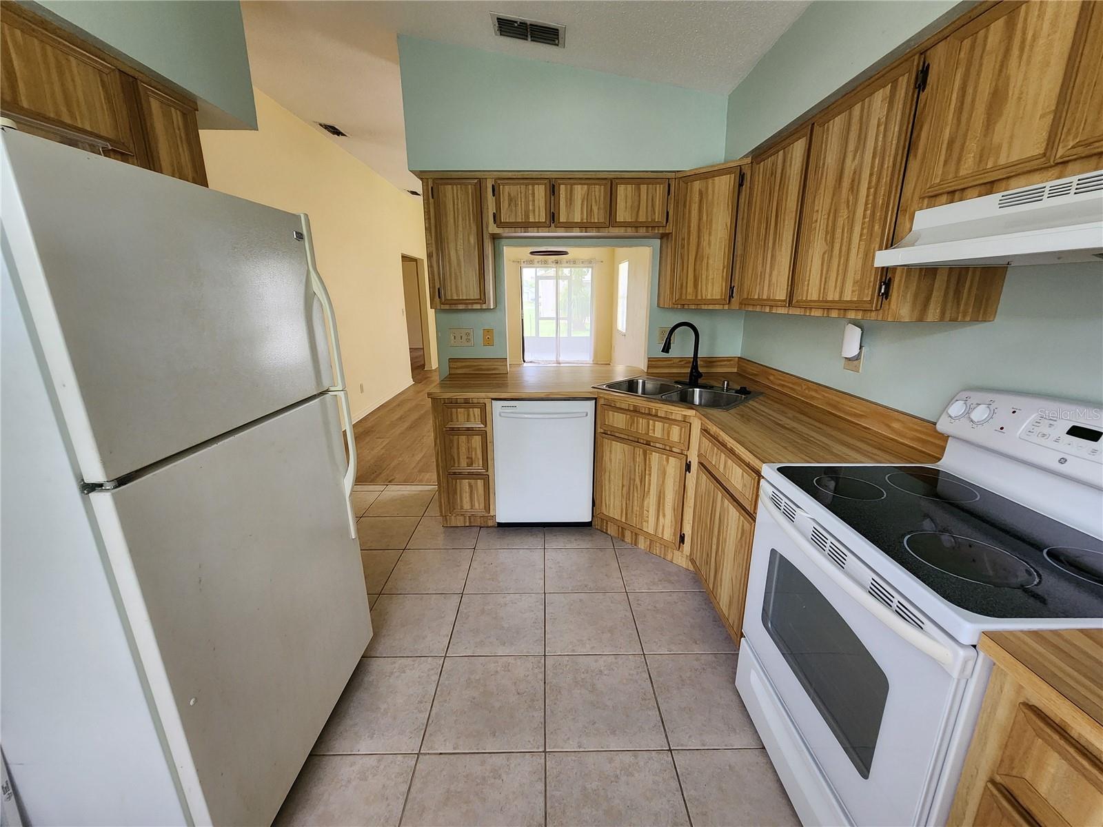 322 Paradise Ln Property Photo 7