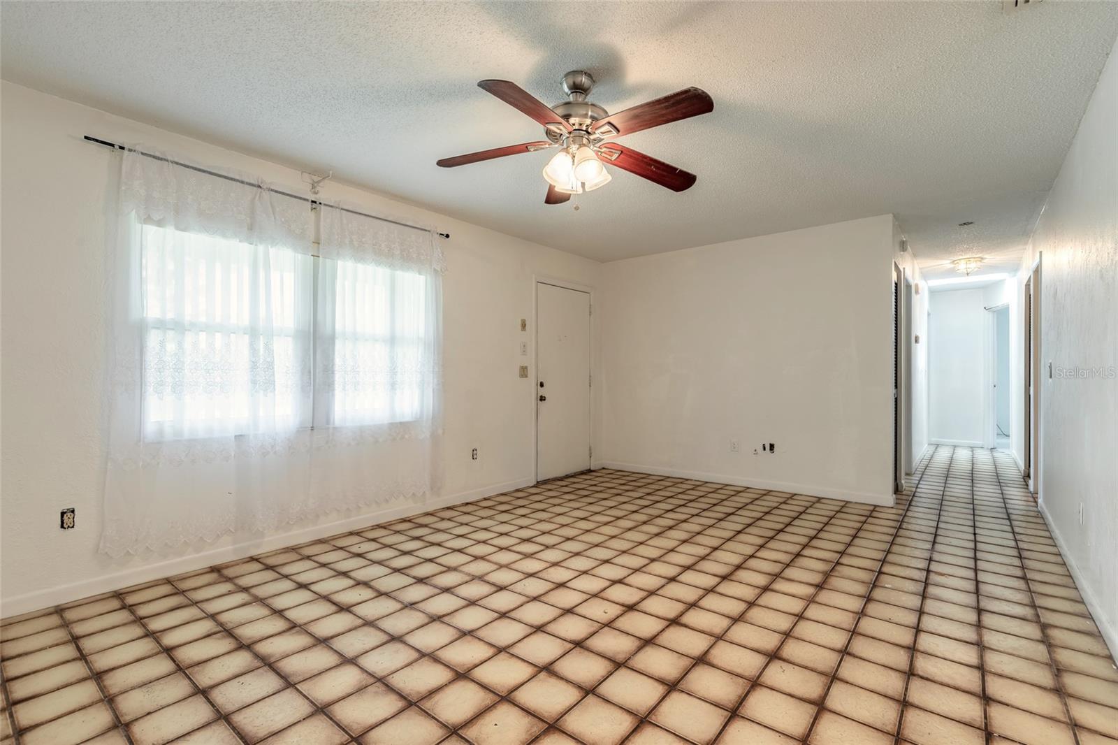 2629 Umbrella Tree Dr Property Photo 6