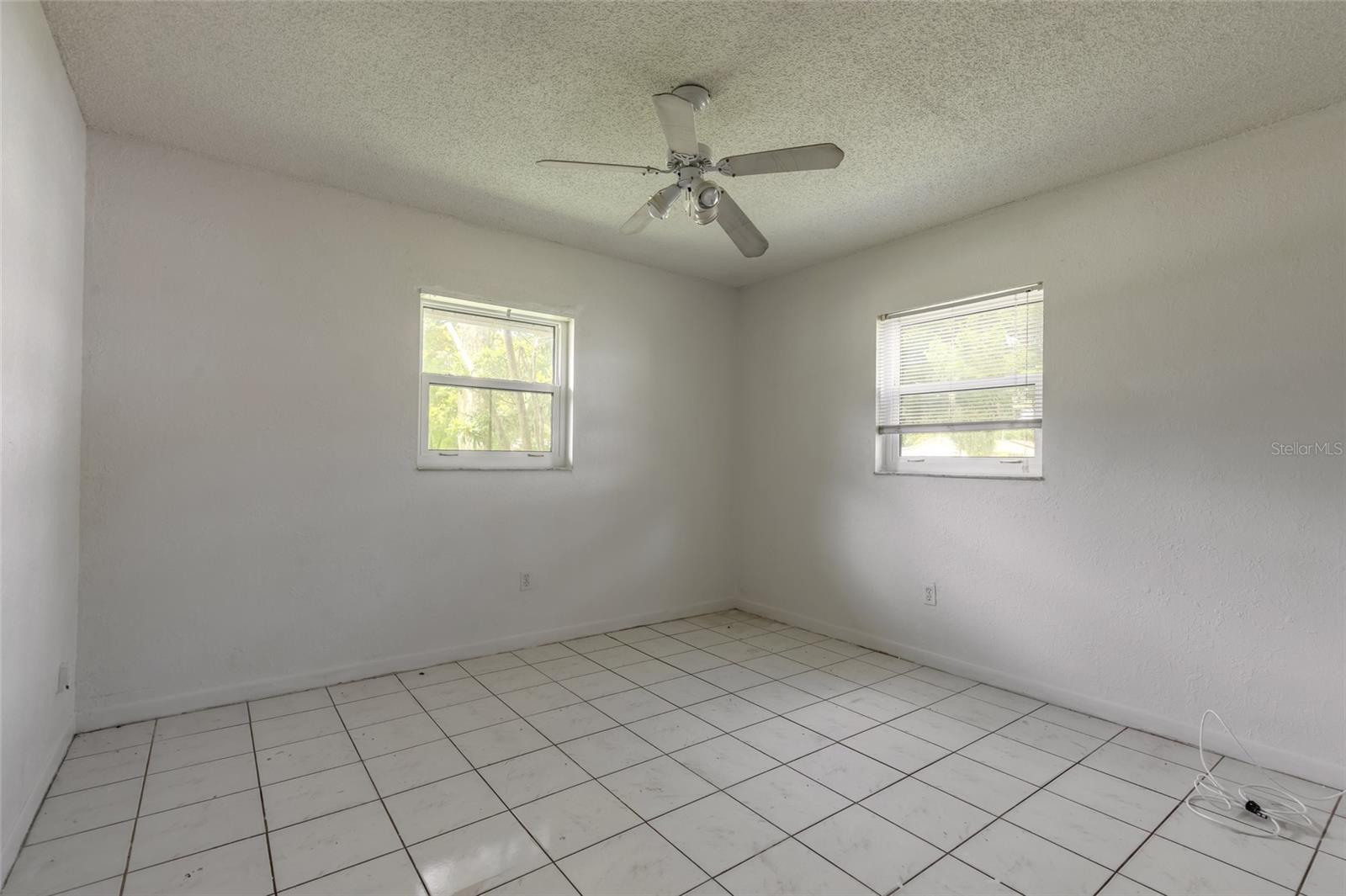 2629 Umbrella Tree Dr Property Photo 17
