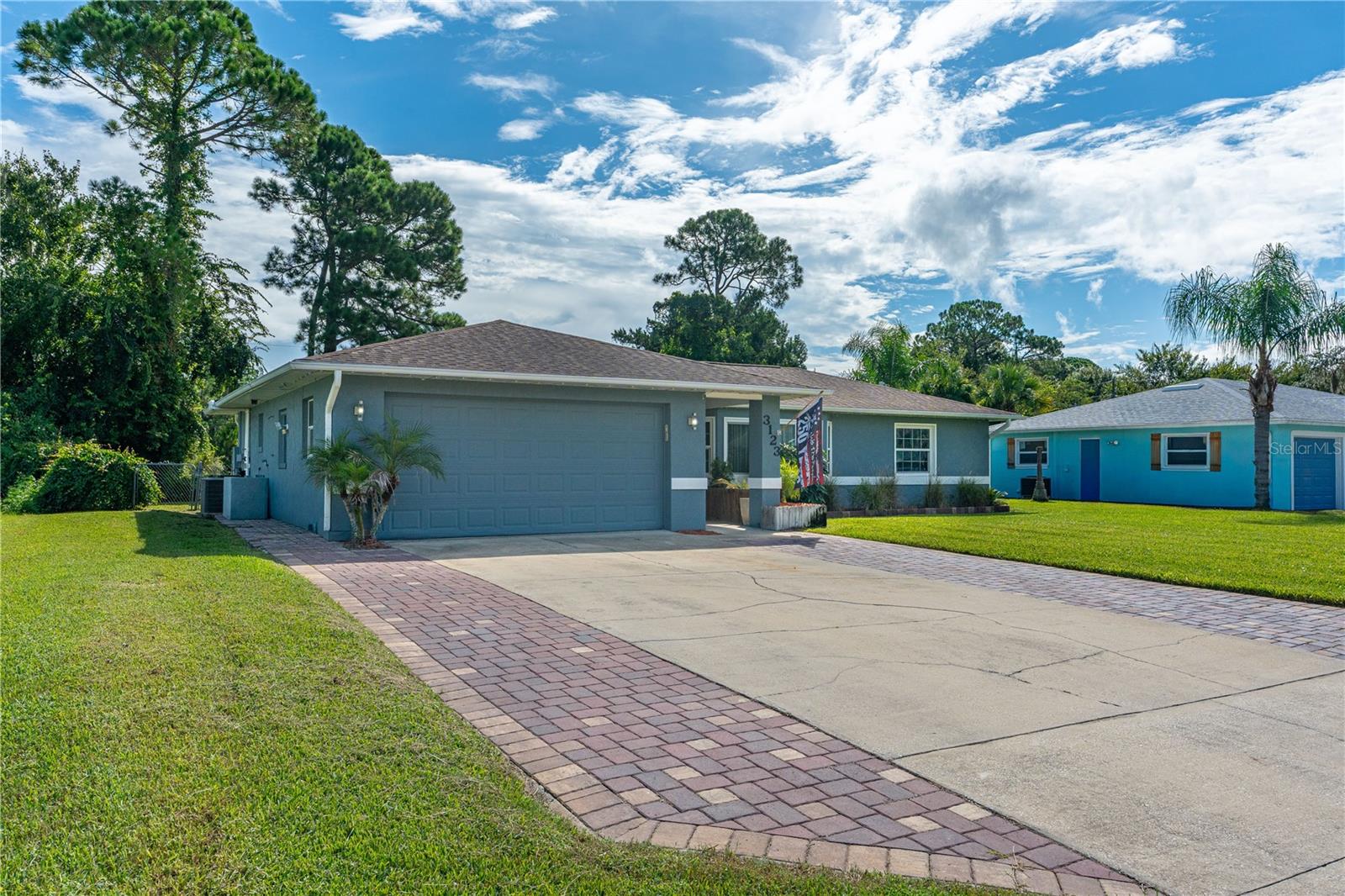 3123 Juniper Dr Property Photo 2