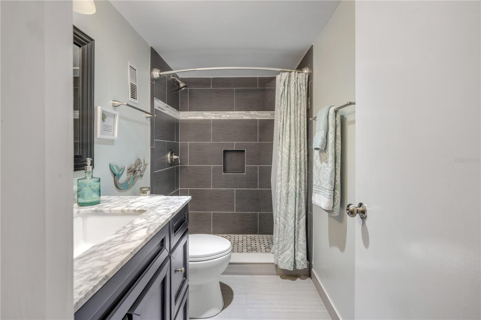 3606 S Peninsula Dr #205 Property Photo 33