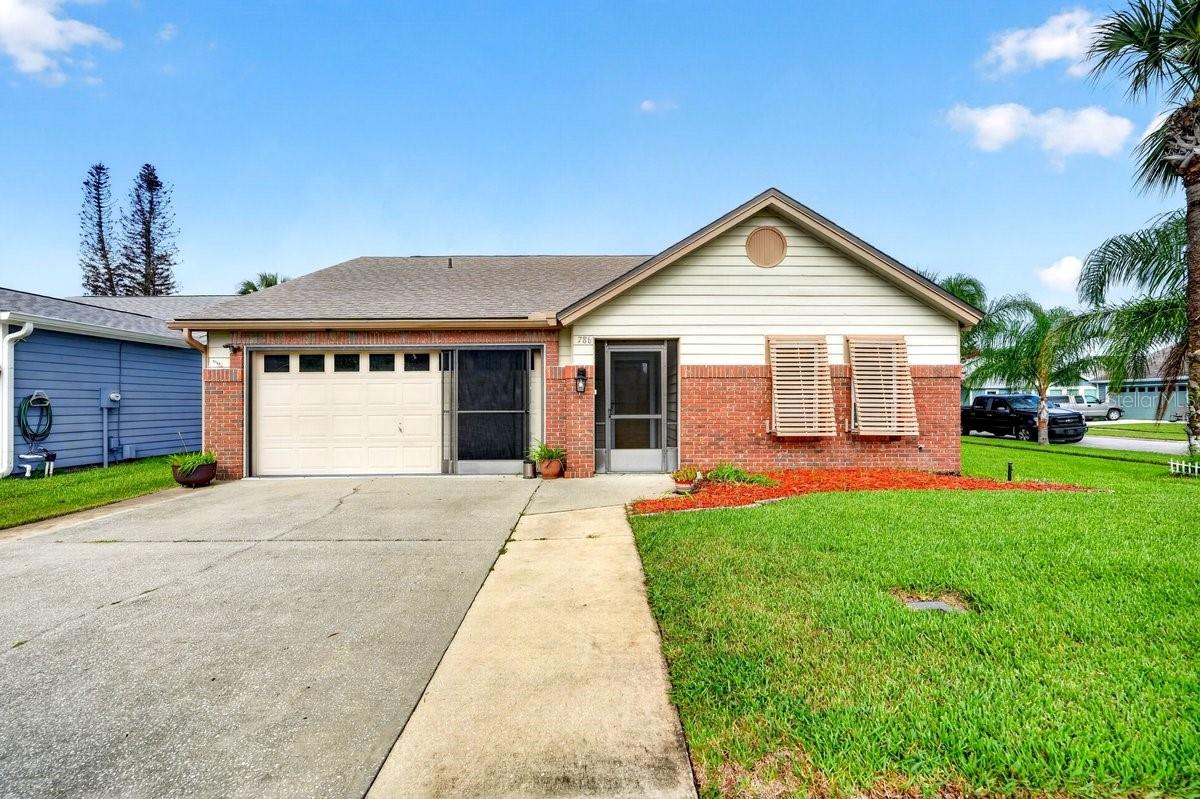 786 Pine Shores Cir Property Photo 1