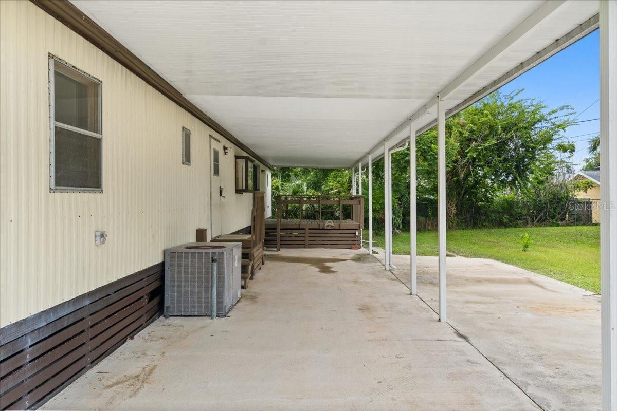 5238 Rogers Ave Property Photo 3