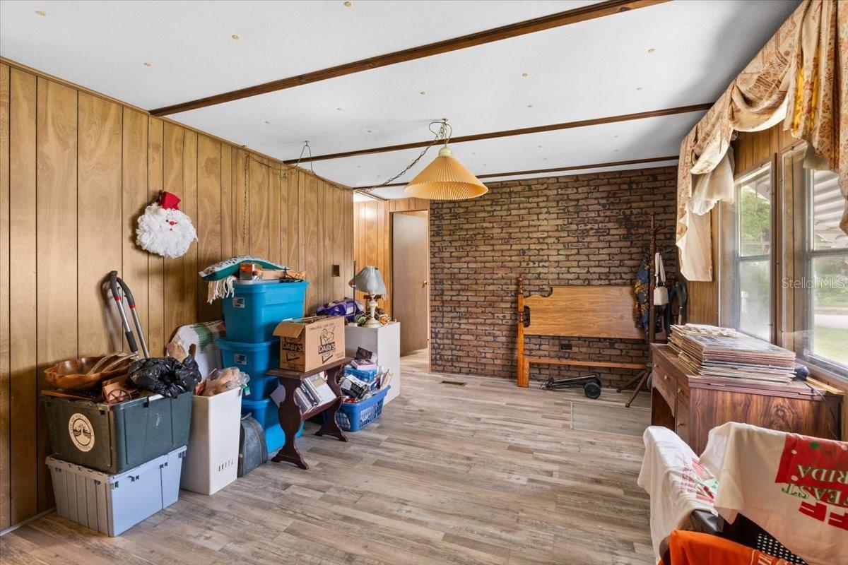 5238 Rogers Ave Property Photo 21