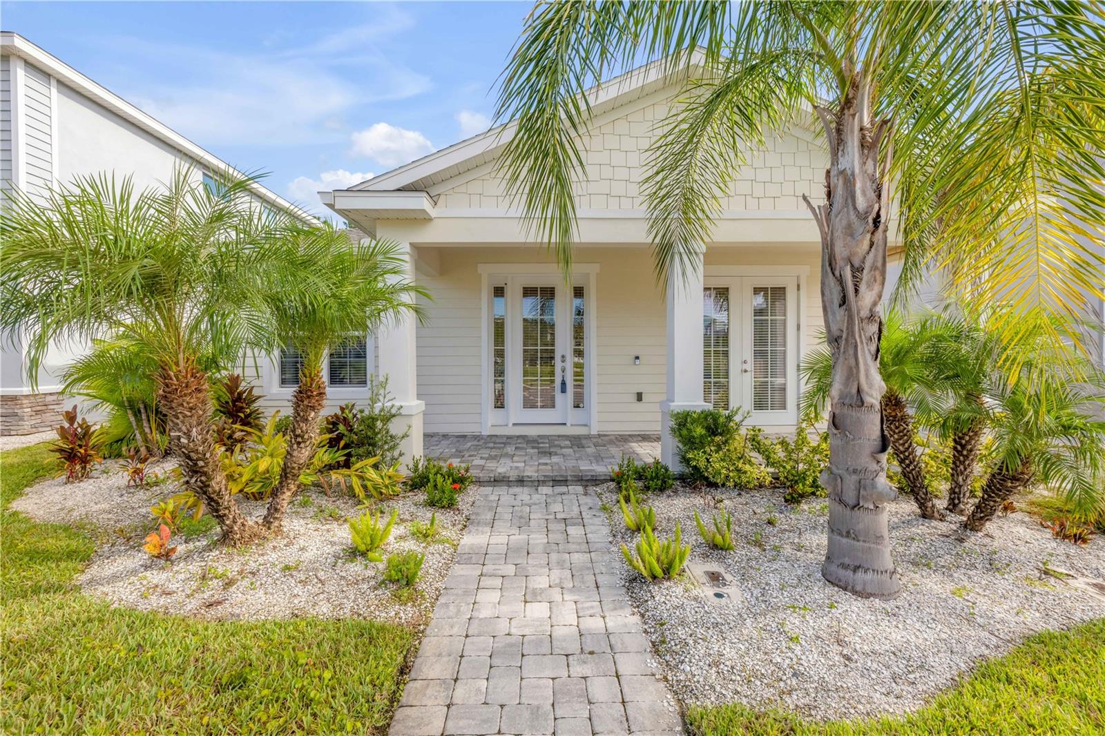 549 Venetian Palms Blvd Property Photo 2