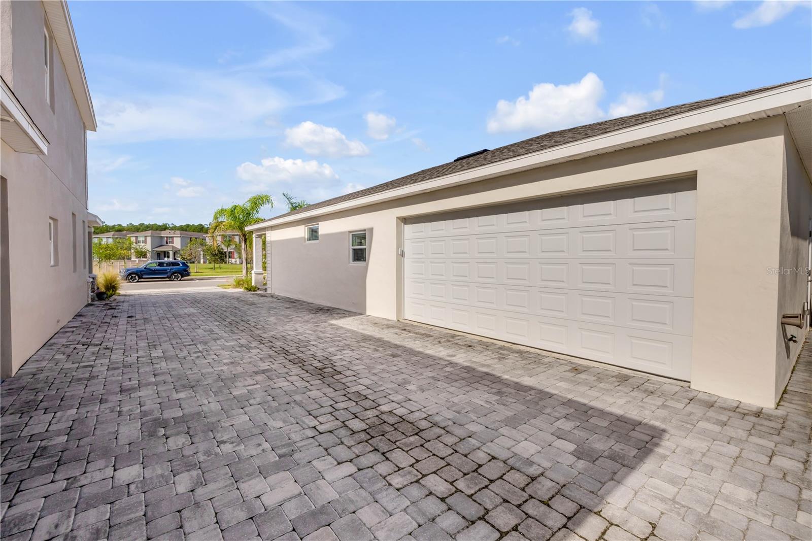 549 Venetian Palms Blvd Property Photo 7