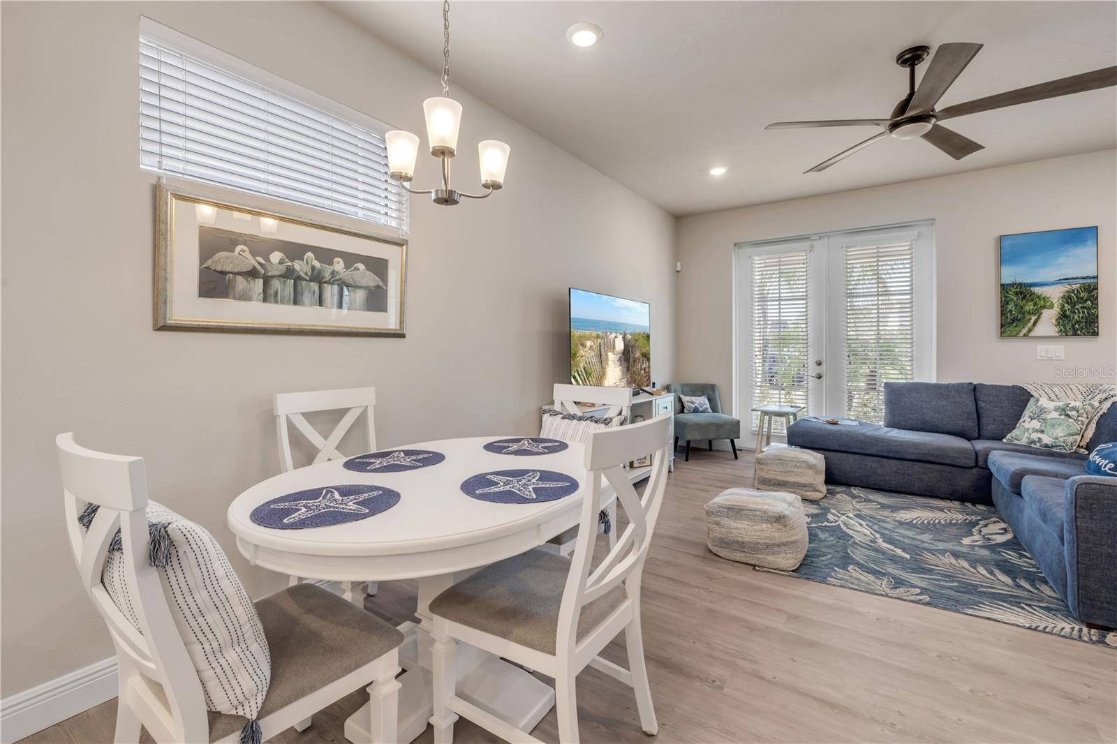 549 Venetian Palms Blvd Property Photo 18