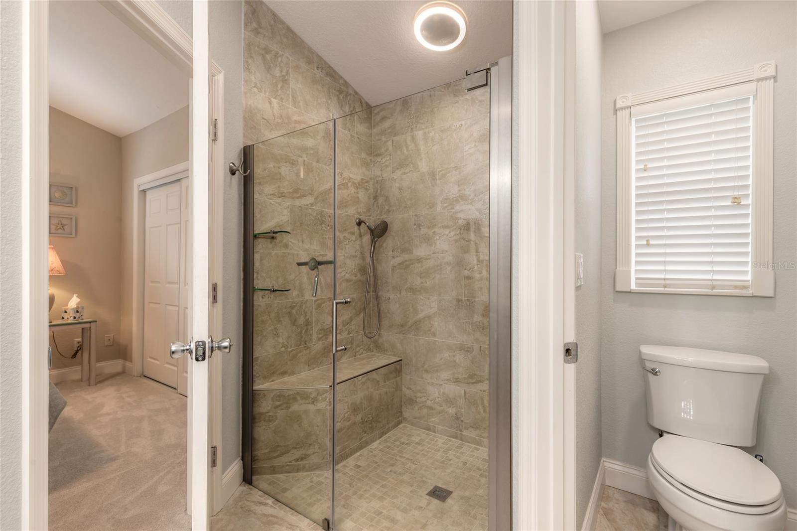 682 Middlebury Loop Property Photo 21