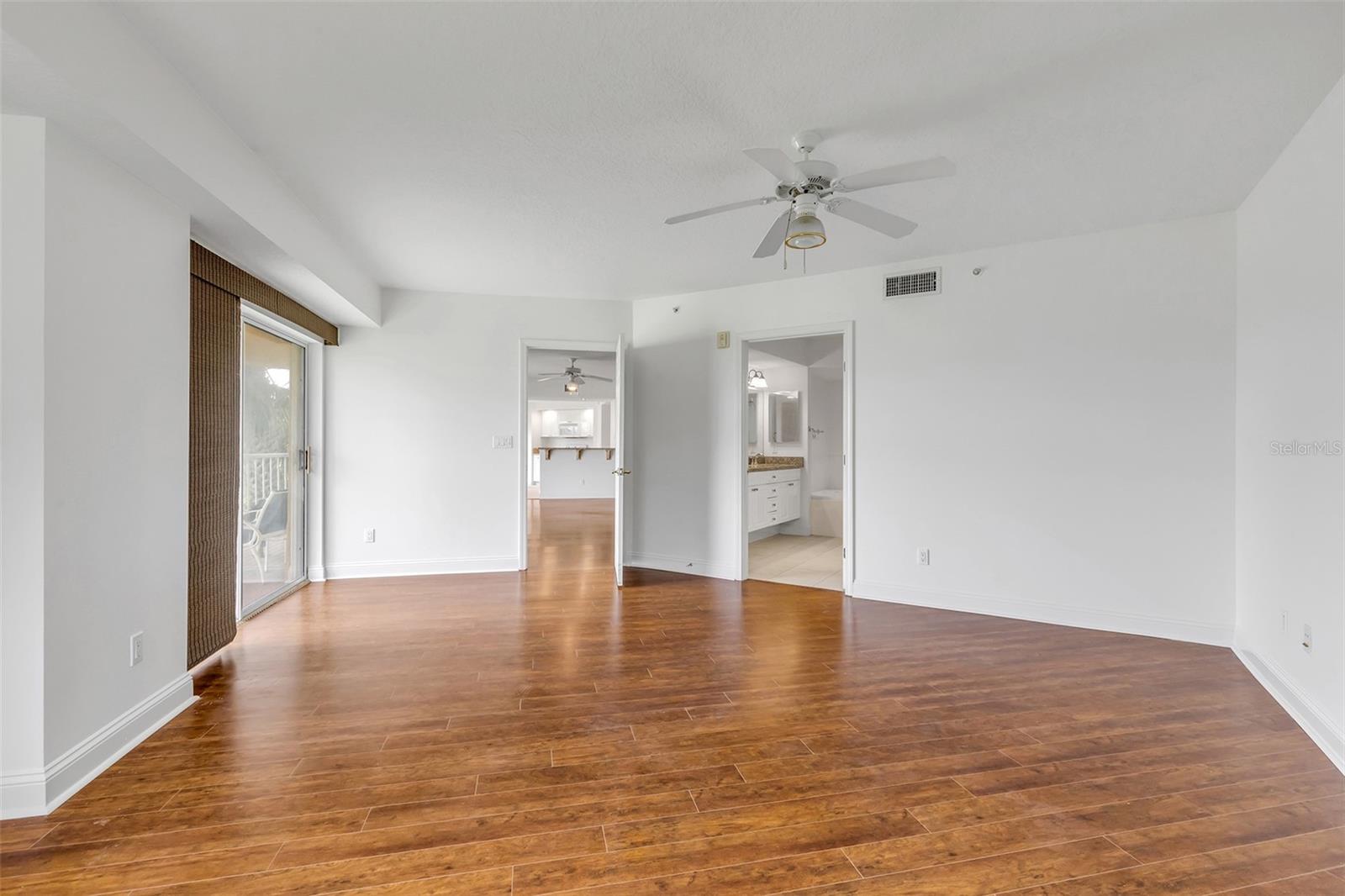 4670 Links Village Dr #c204 Property Photo 37