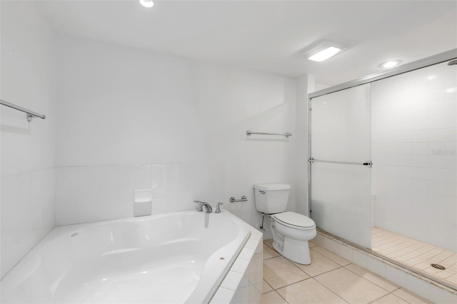 4670 Links Village Dr #c204 Property Photo 40