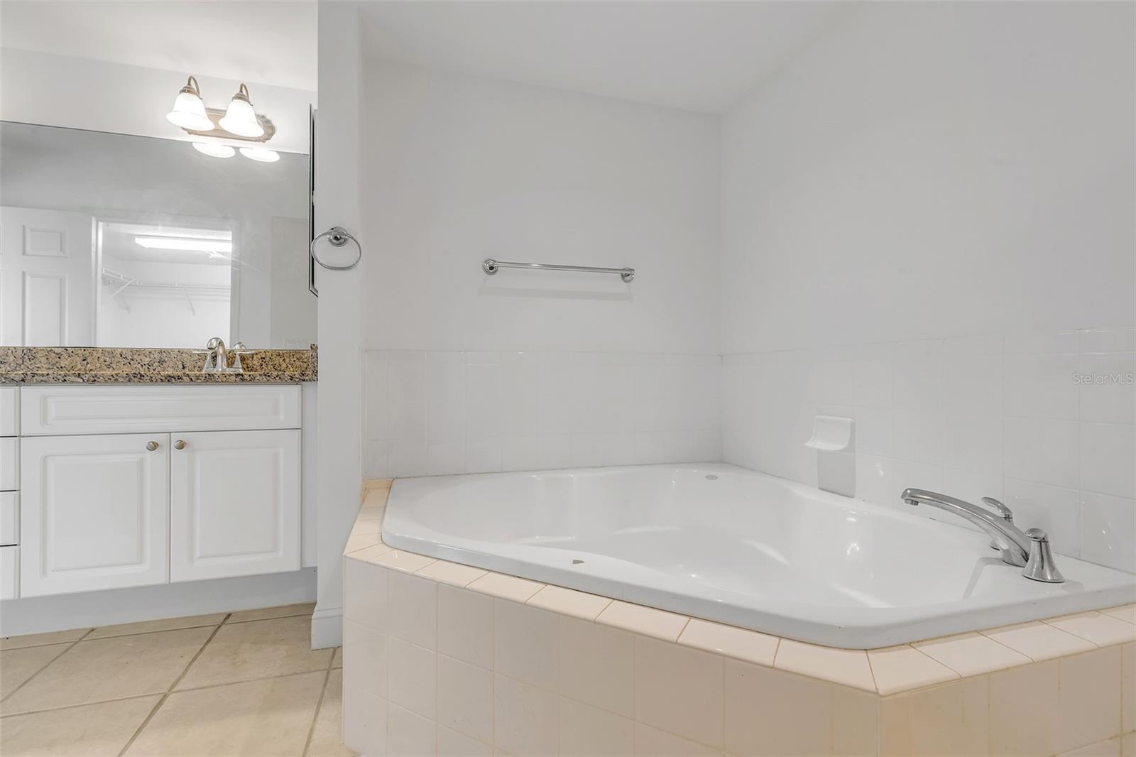4670 Links Village Dr #c204 Property Photo 41