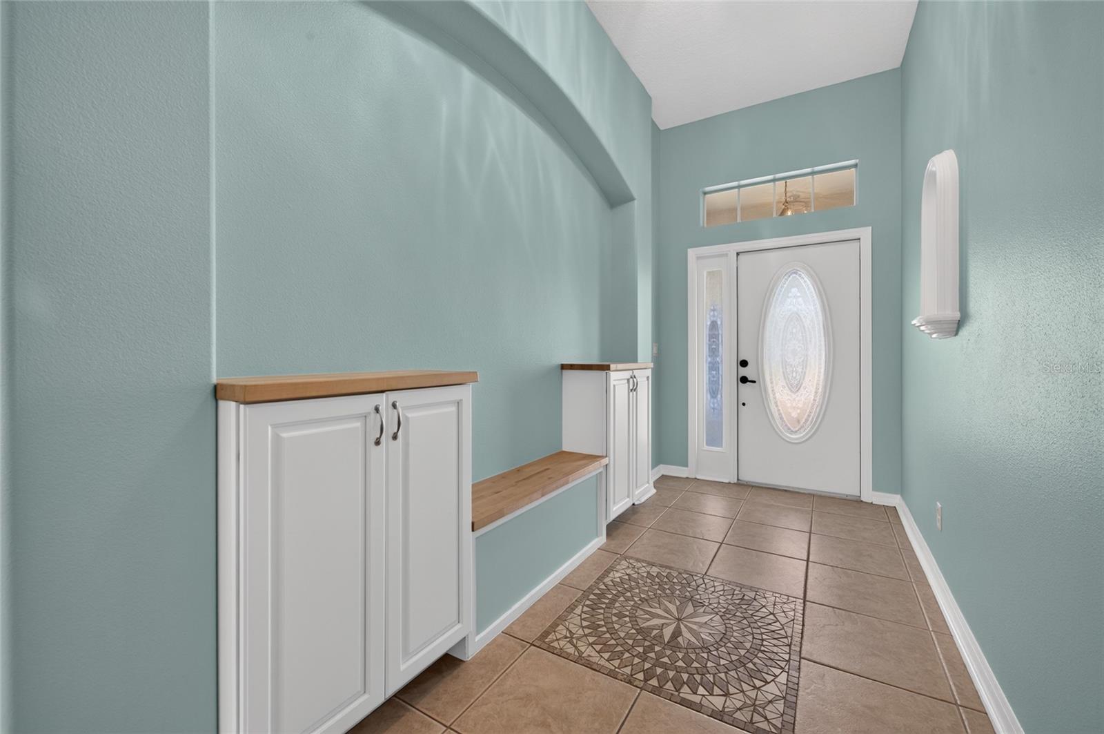 521 Venetian Villa Dr Property Photo 6
