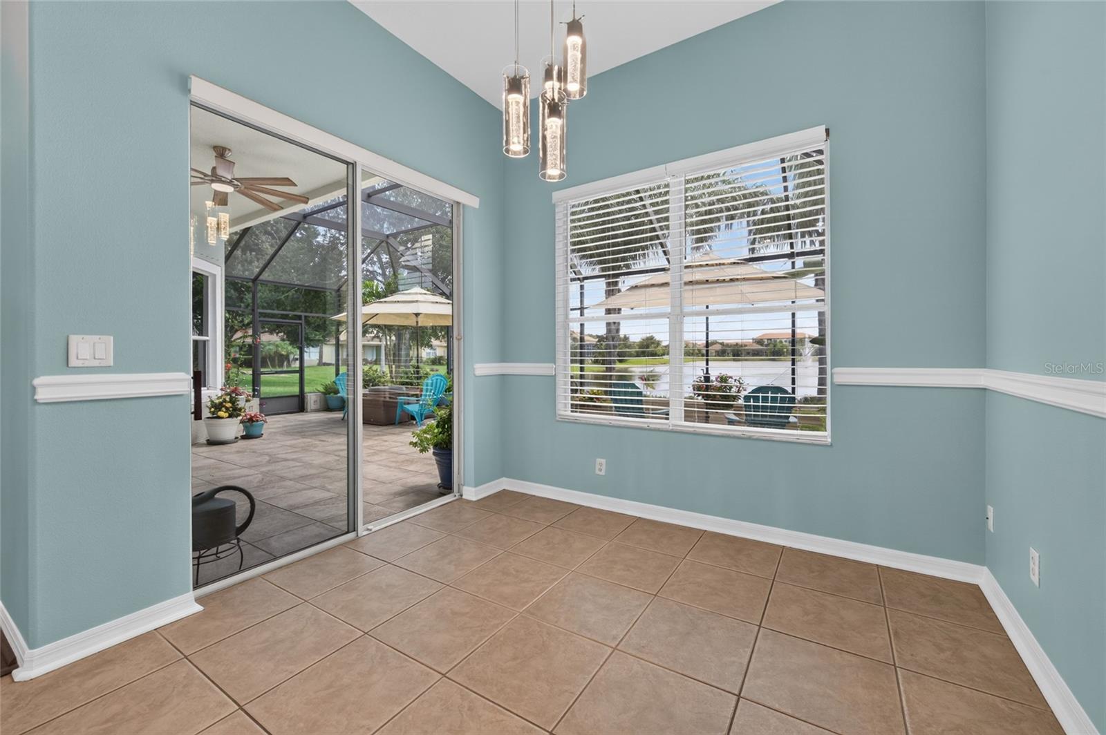 521 Venetian Villa Dr Property Photo 15