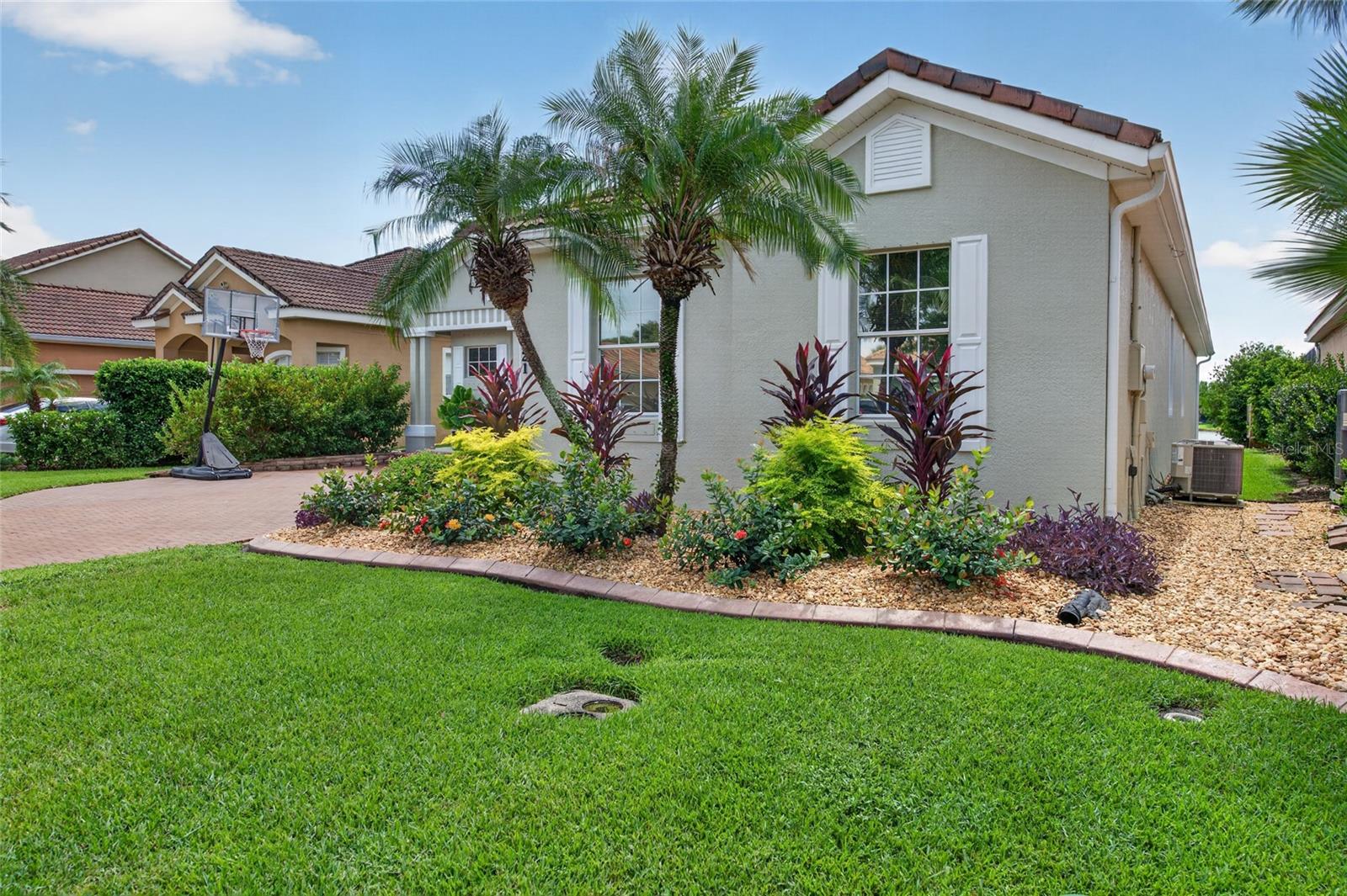 521 Venetian Villa Dr Property Photo 37