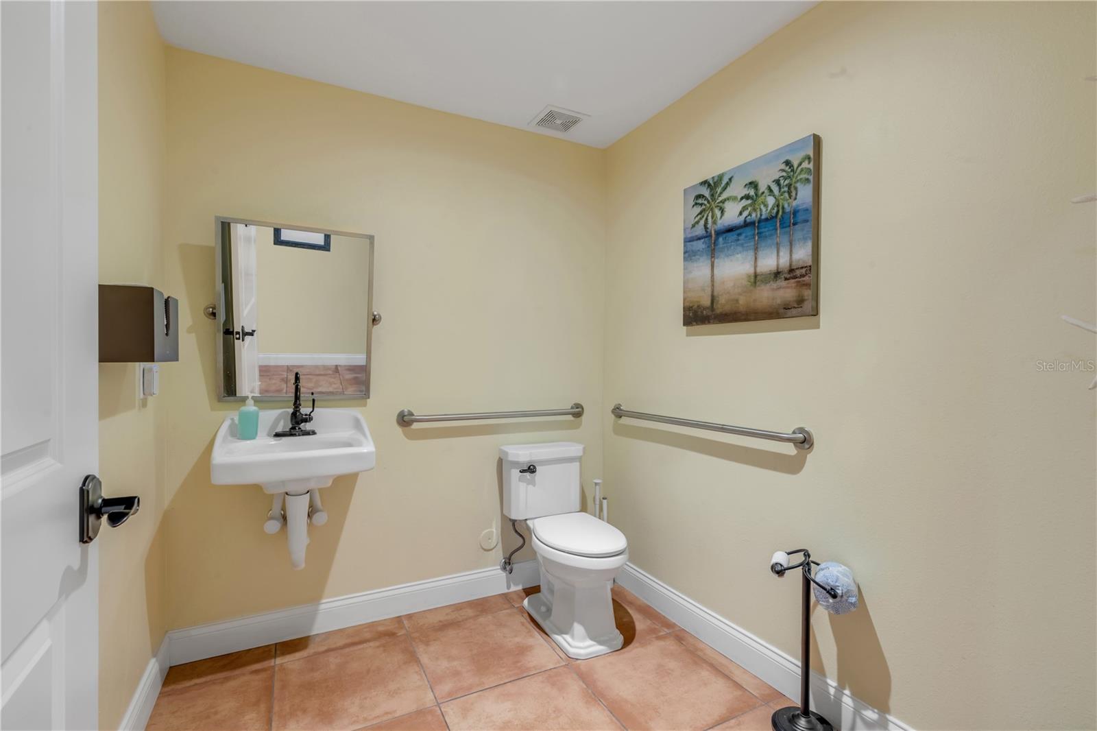 136 Julia St Property Photo 14