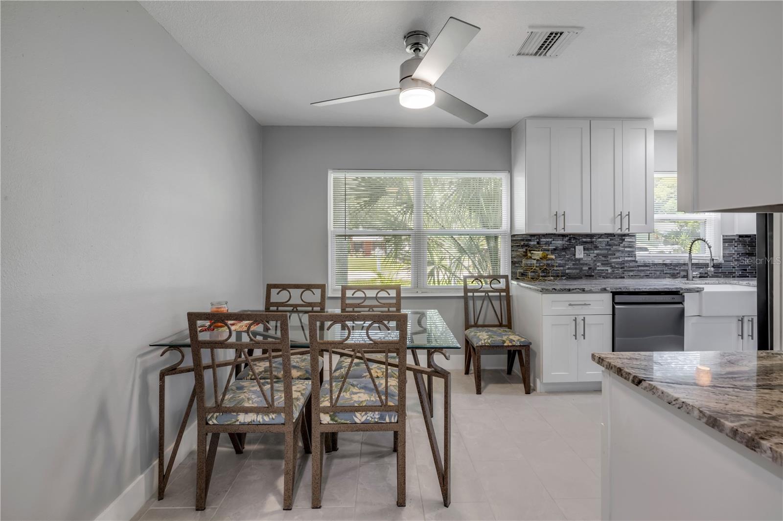 819 B St Property Photo 4